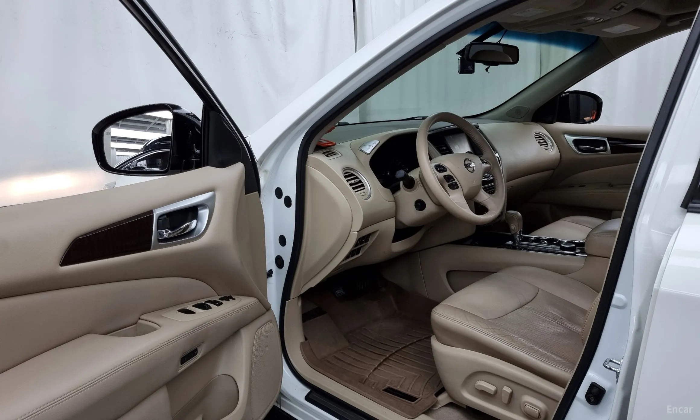 Nissan Pathfinder Gen 4 превью 10