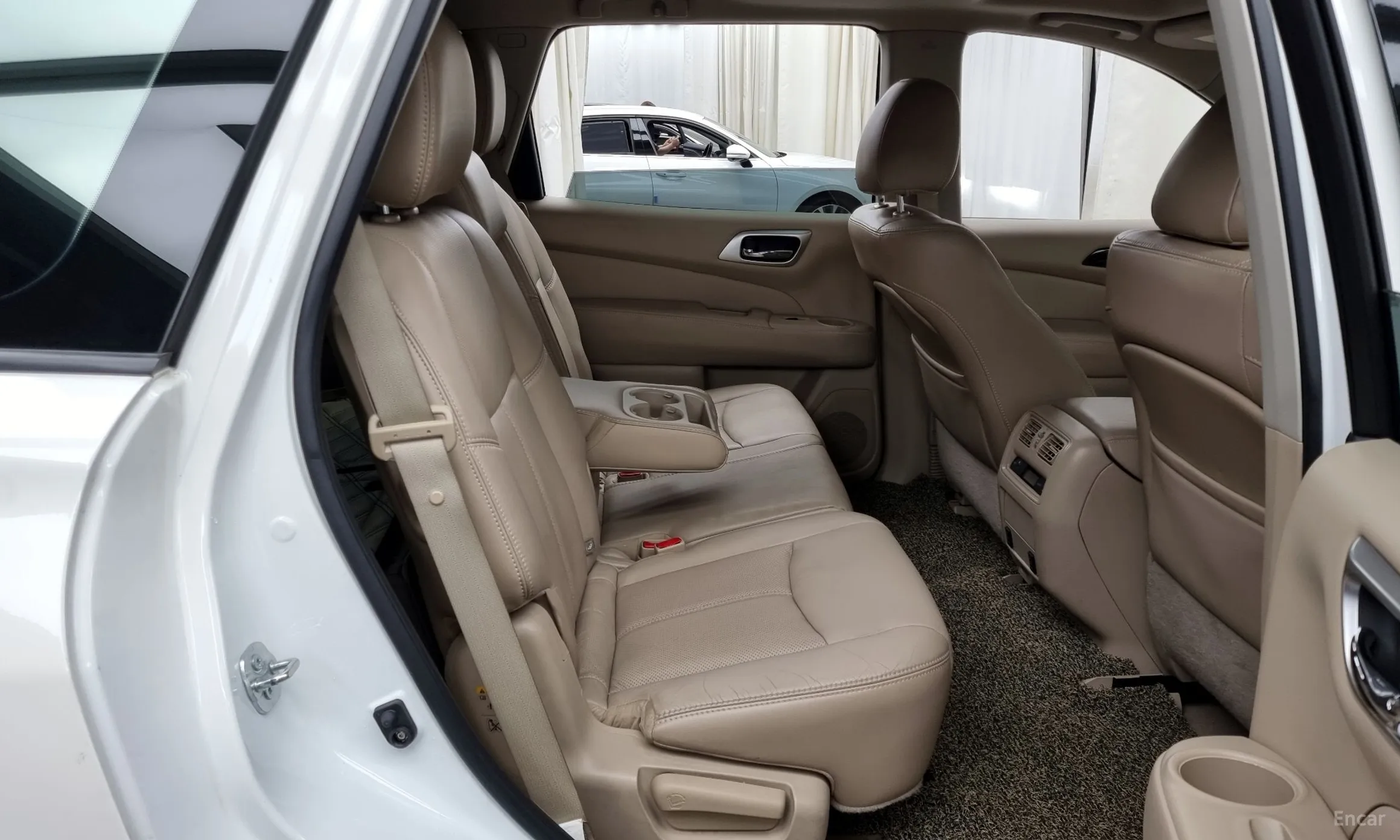 Nissan Pathfinder Gen 4 превью 12