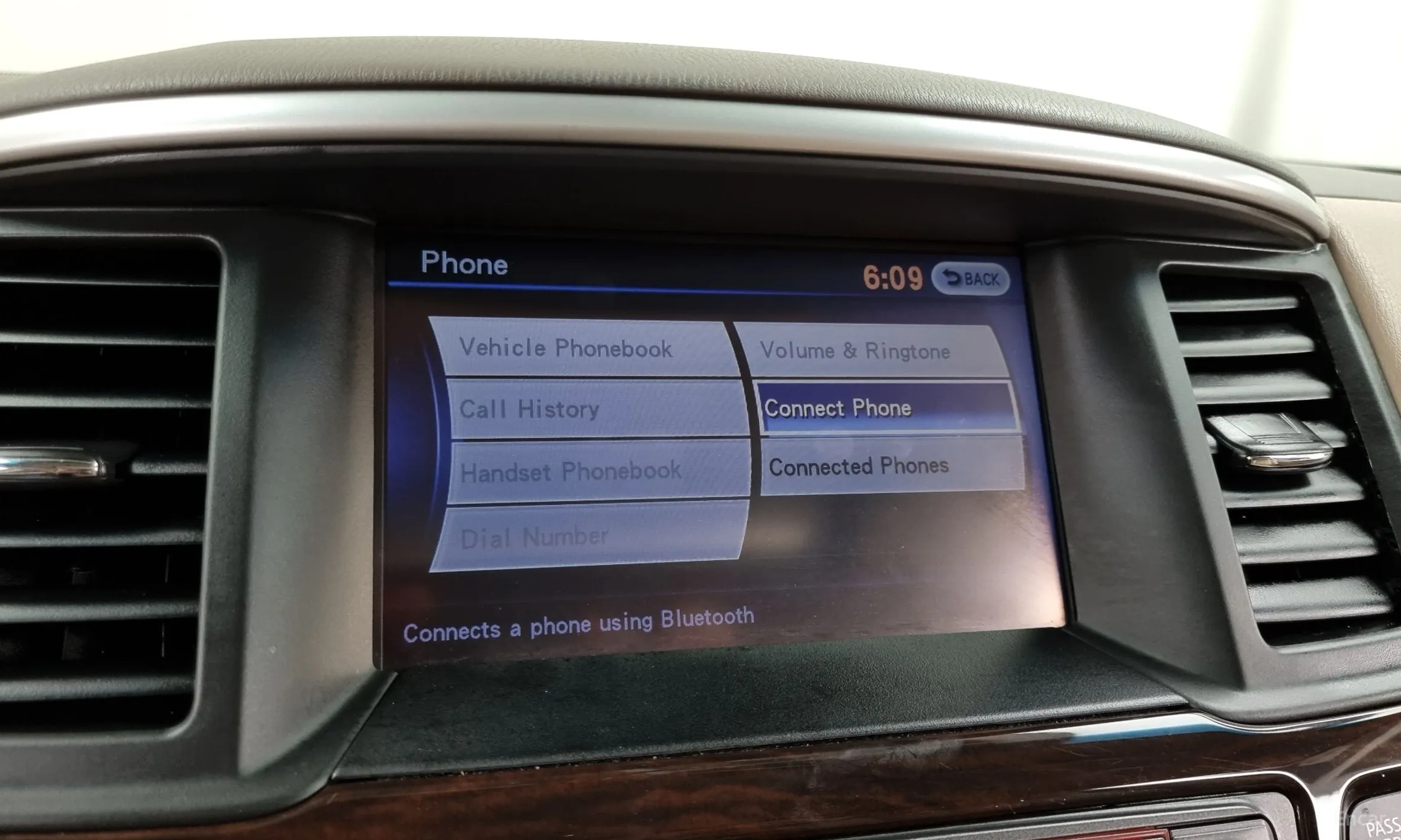 Nissan Pathfinder Gen 4 превью 16