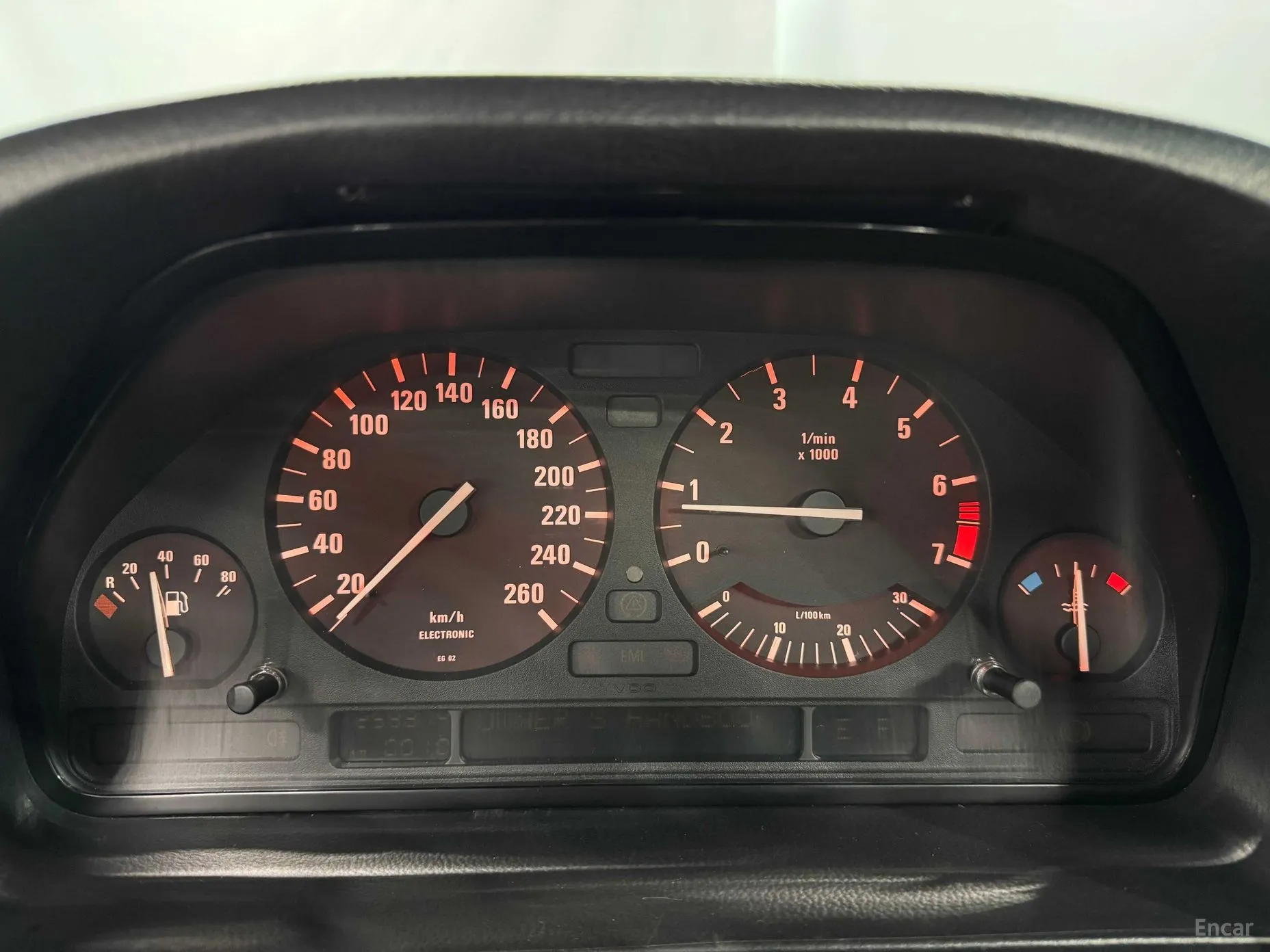 BMW 7 Series превью 4