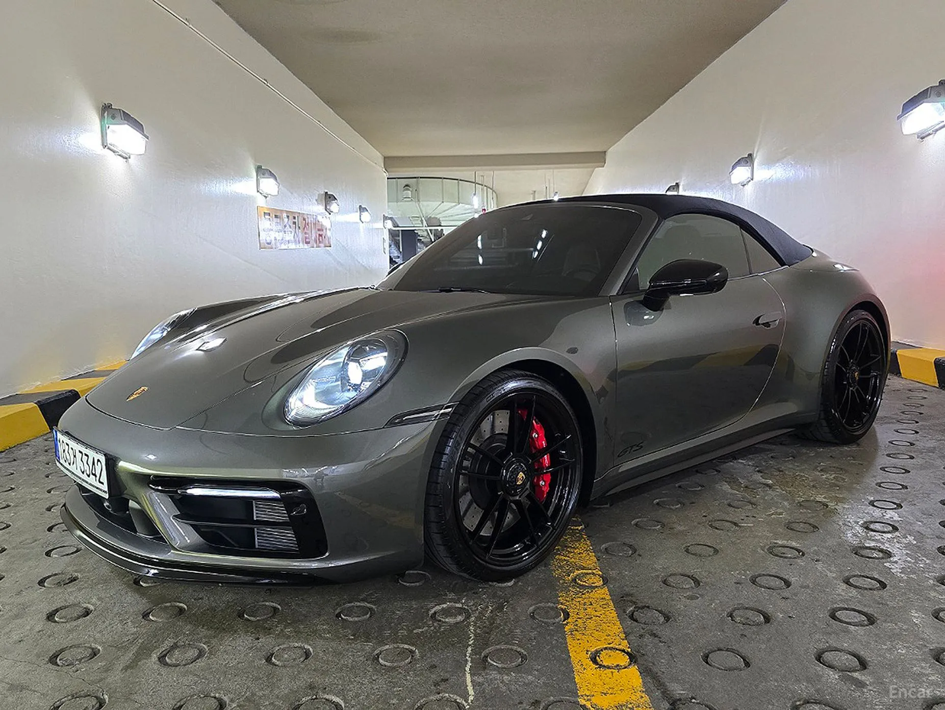 Porsche 911 (992) превью 2