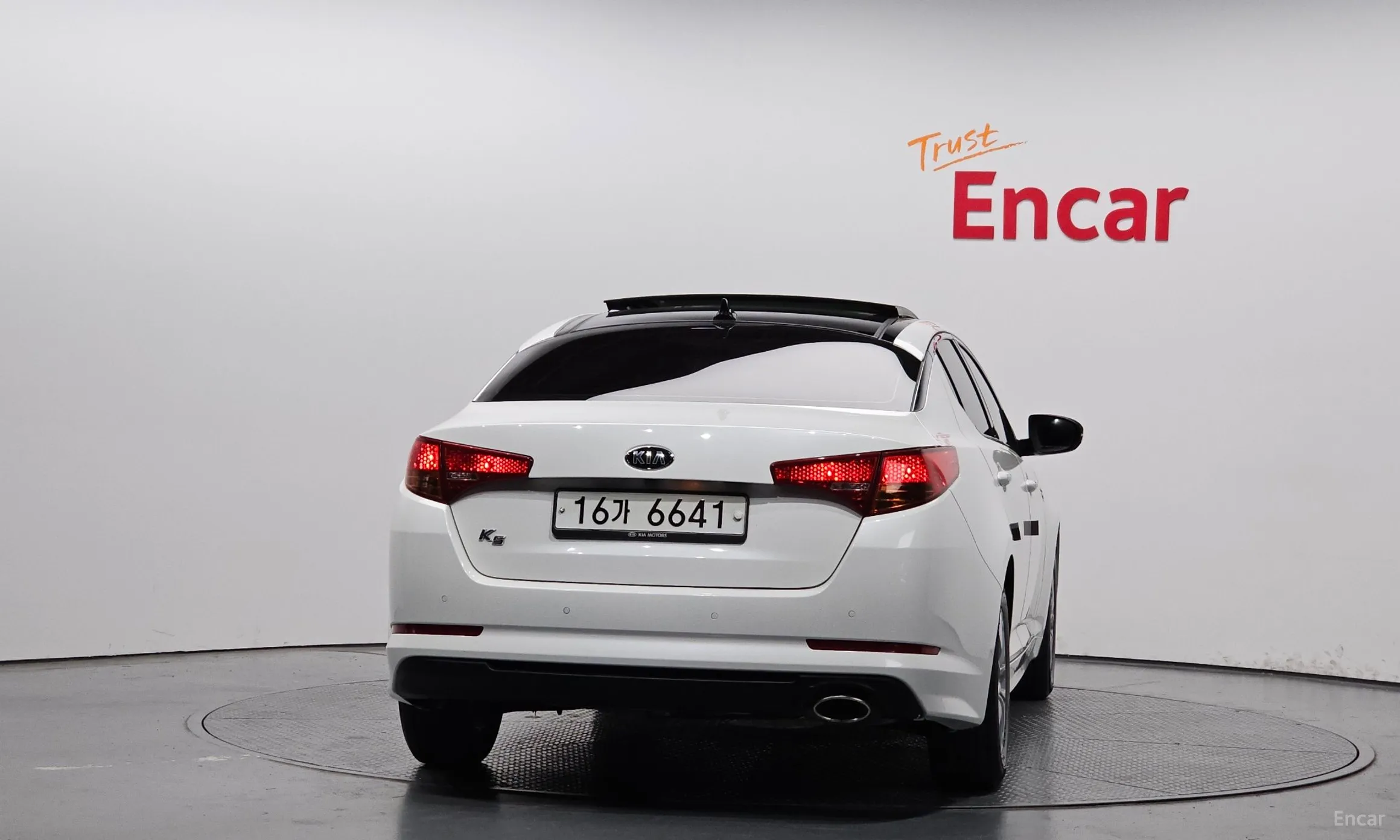Kia K5 превью 3