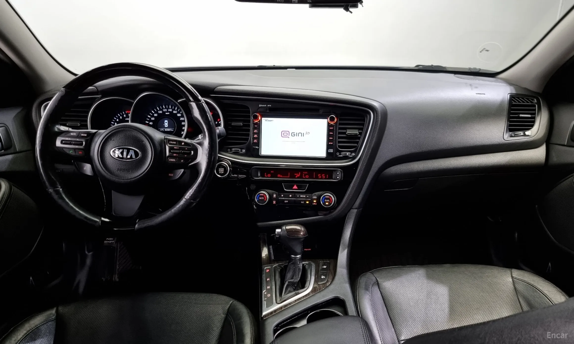 Kia K5 превью 4