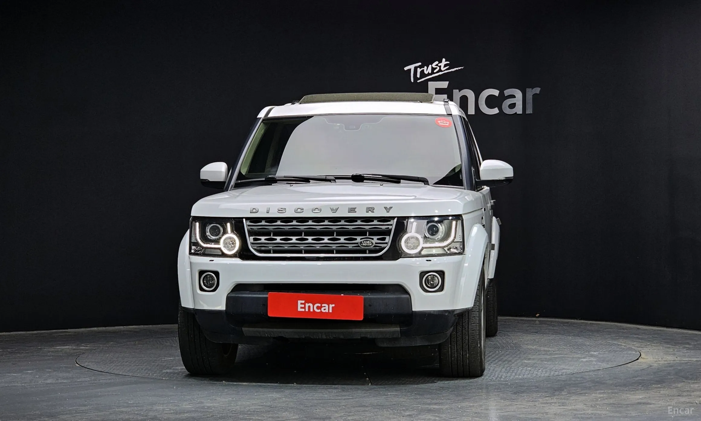 Land Rover Discovery 4 превью 2