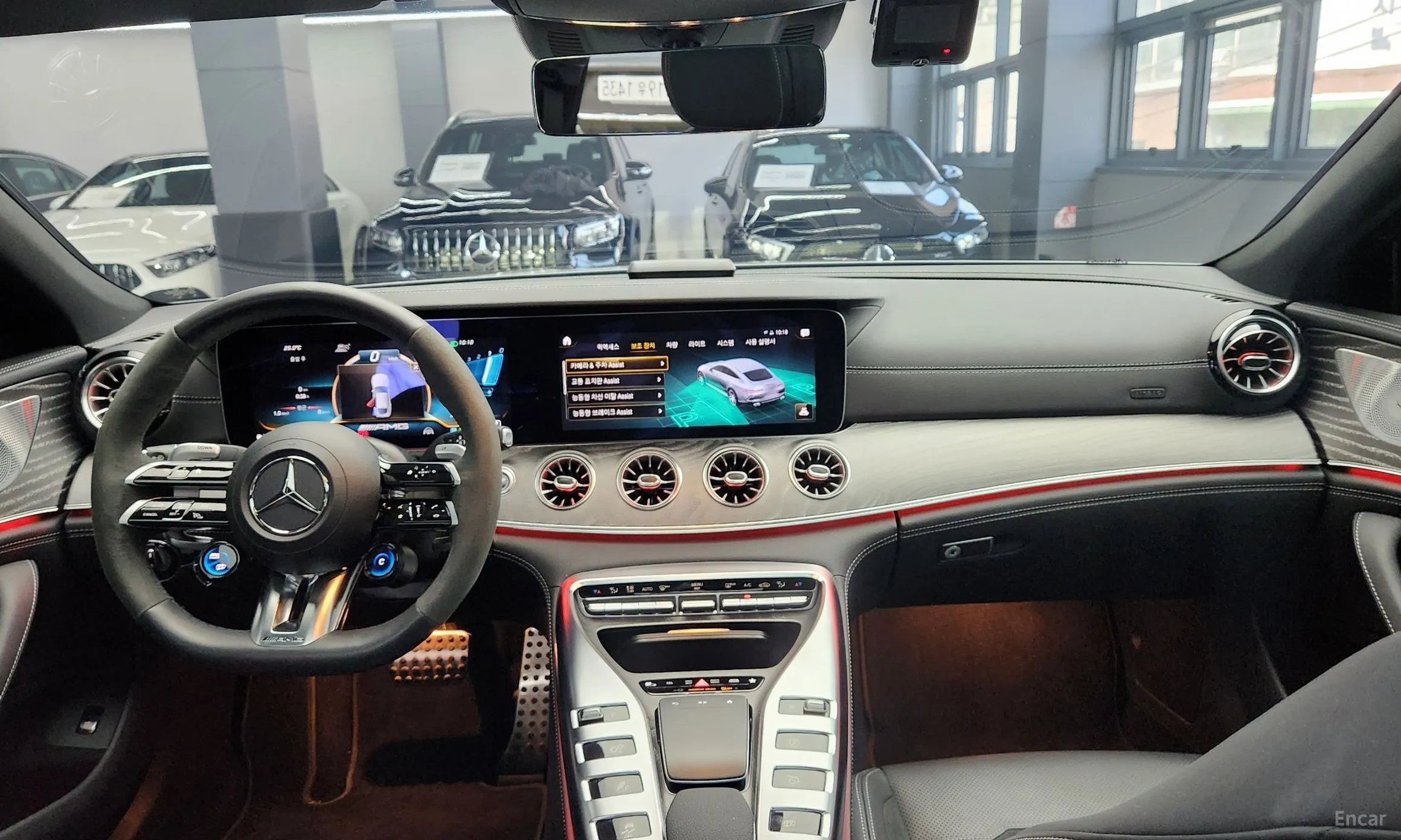 Mercedes Benz AMG GT превью 4
