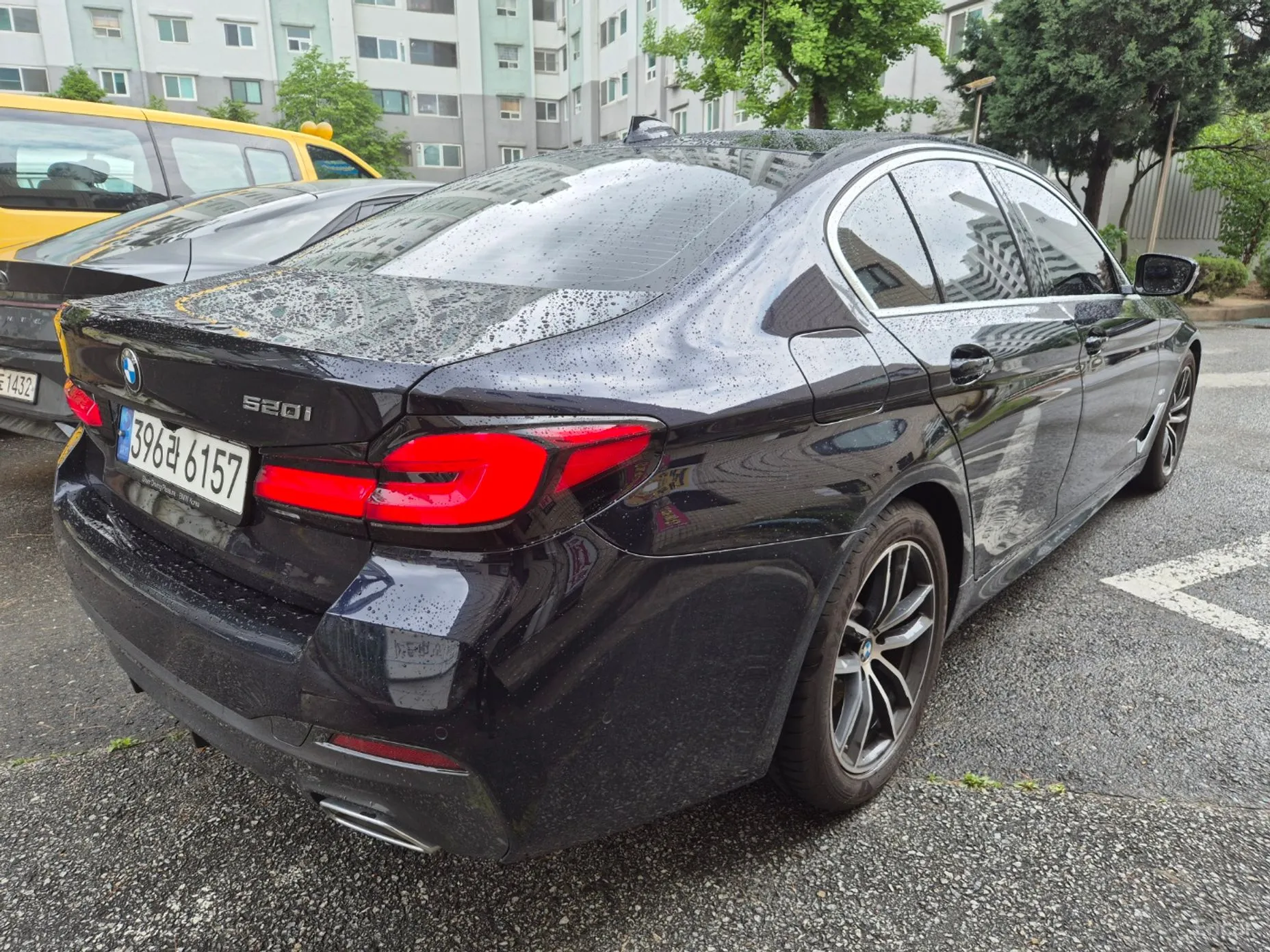 BMW 5 Series (G30) превью 3