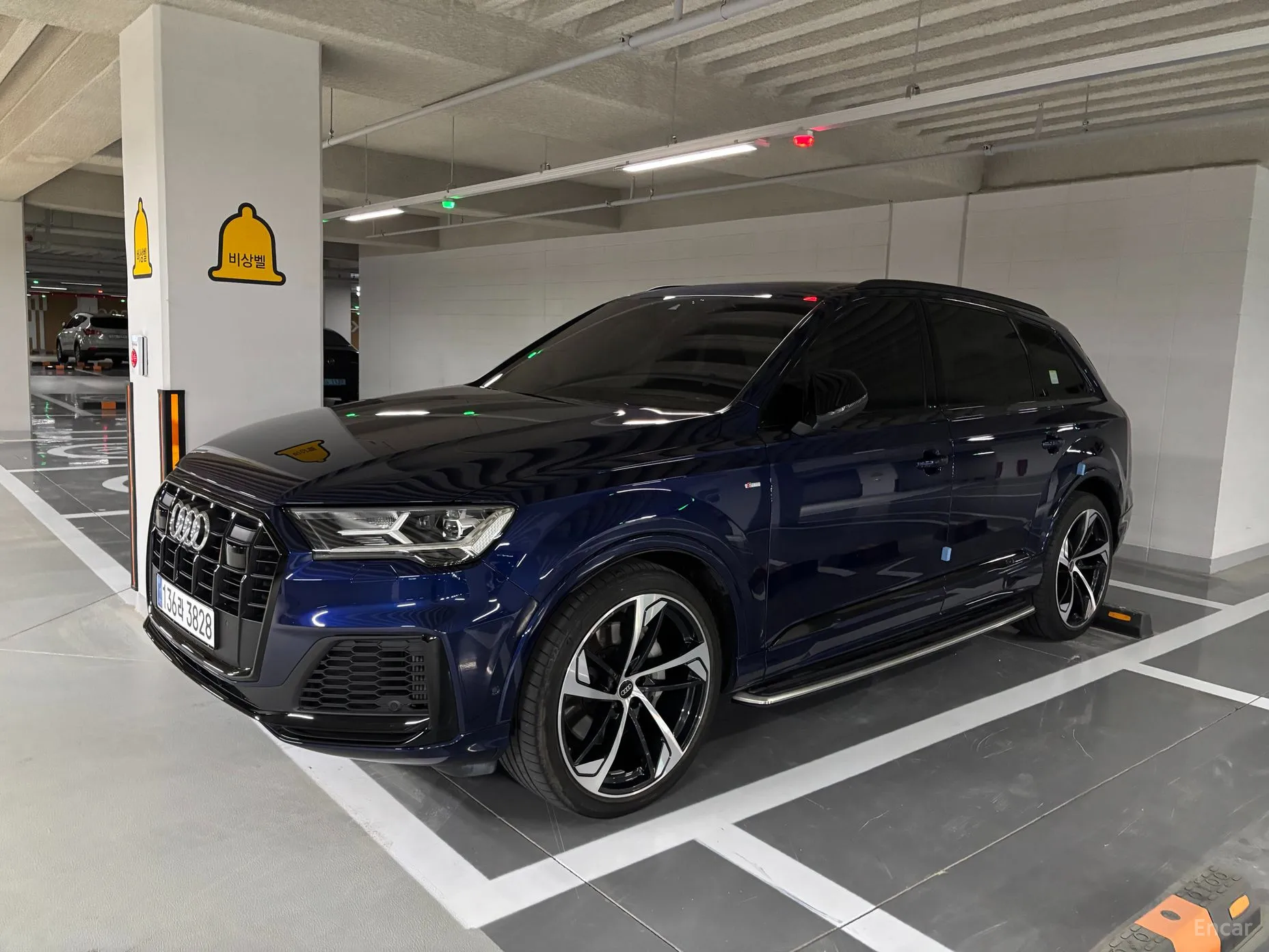 Audi Q7 (4M)