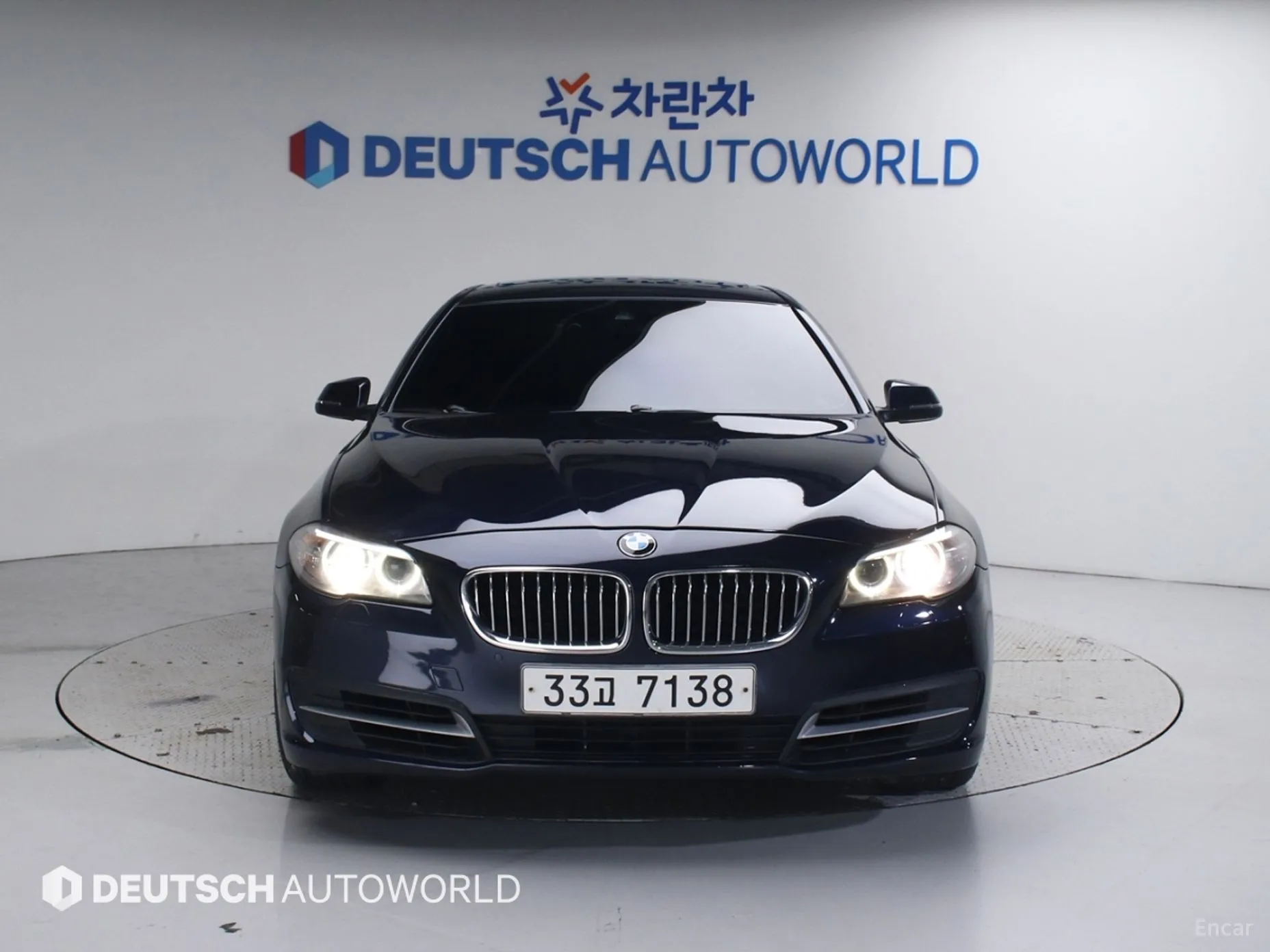 BMW 5 Series (F10) превью 2