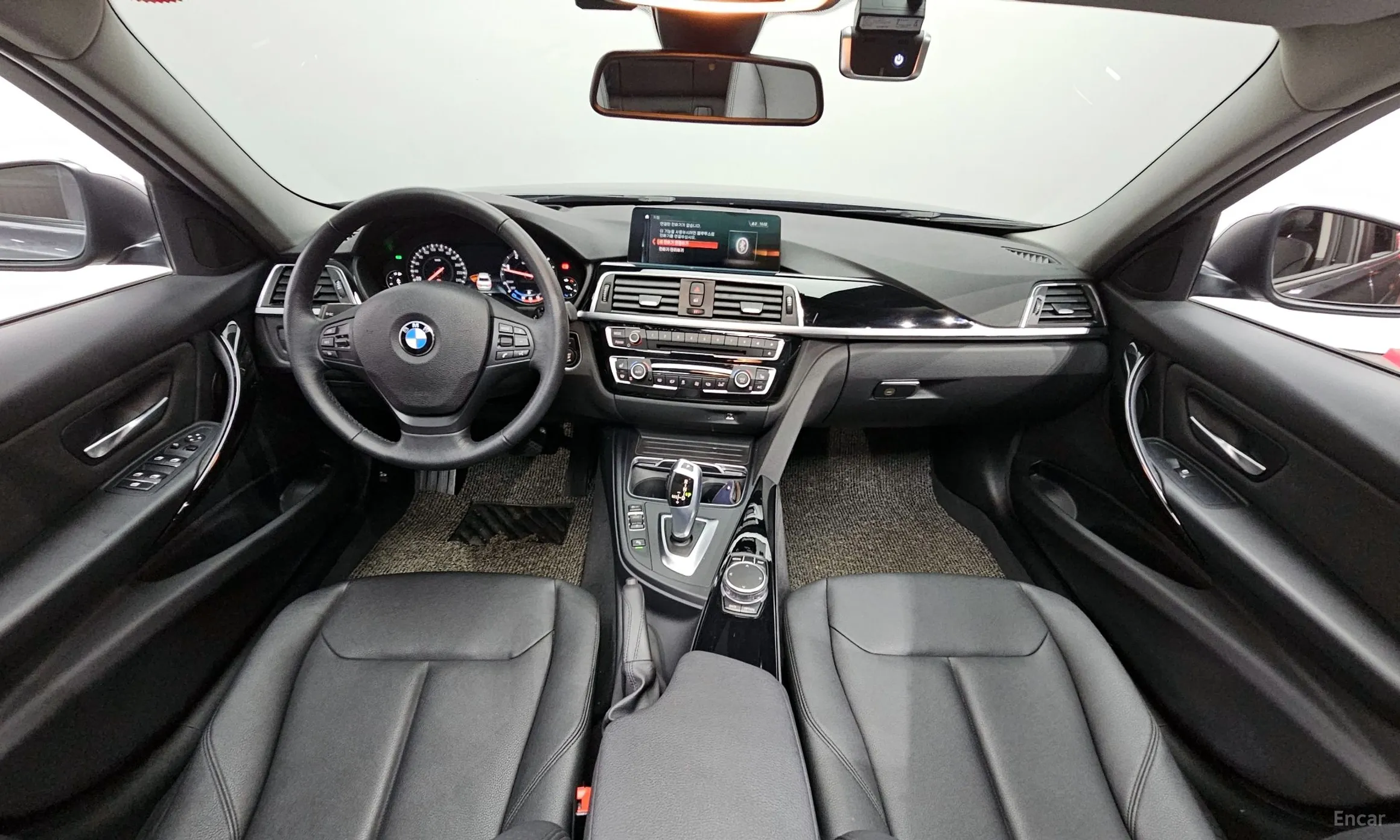 BMW 3 Series (F30) превью 4