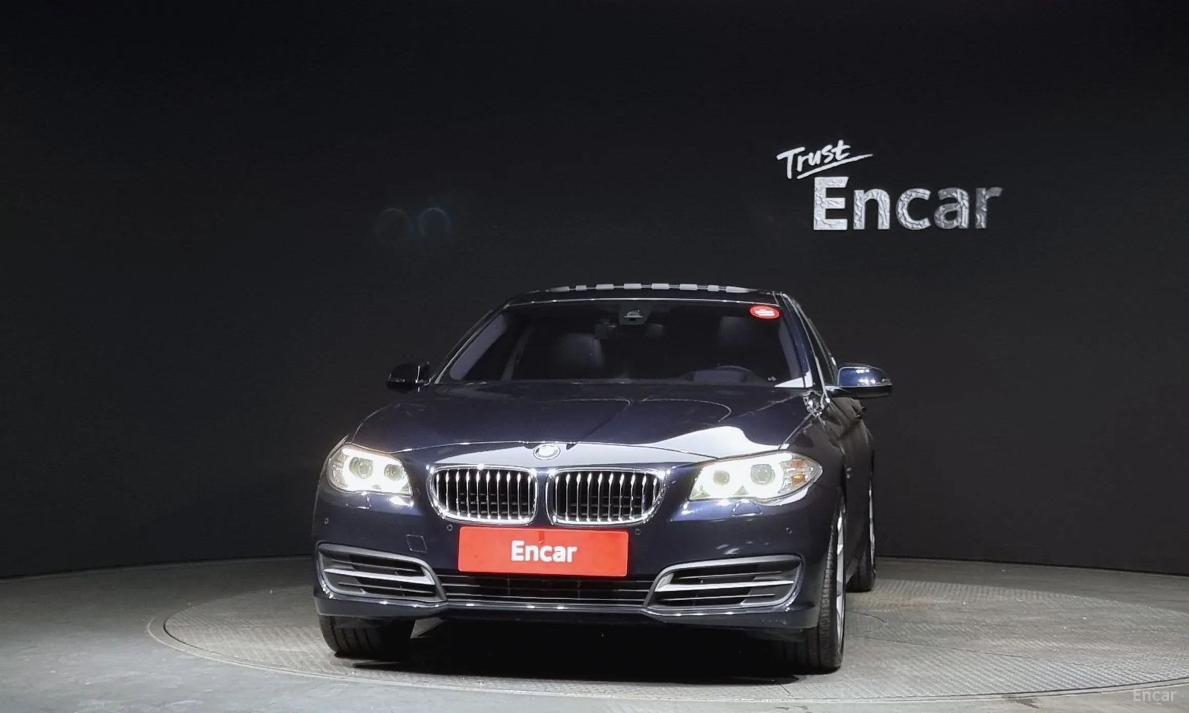 BMW 5 Series (F10) превью 2