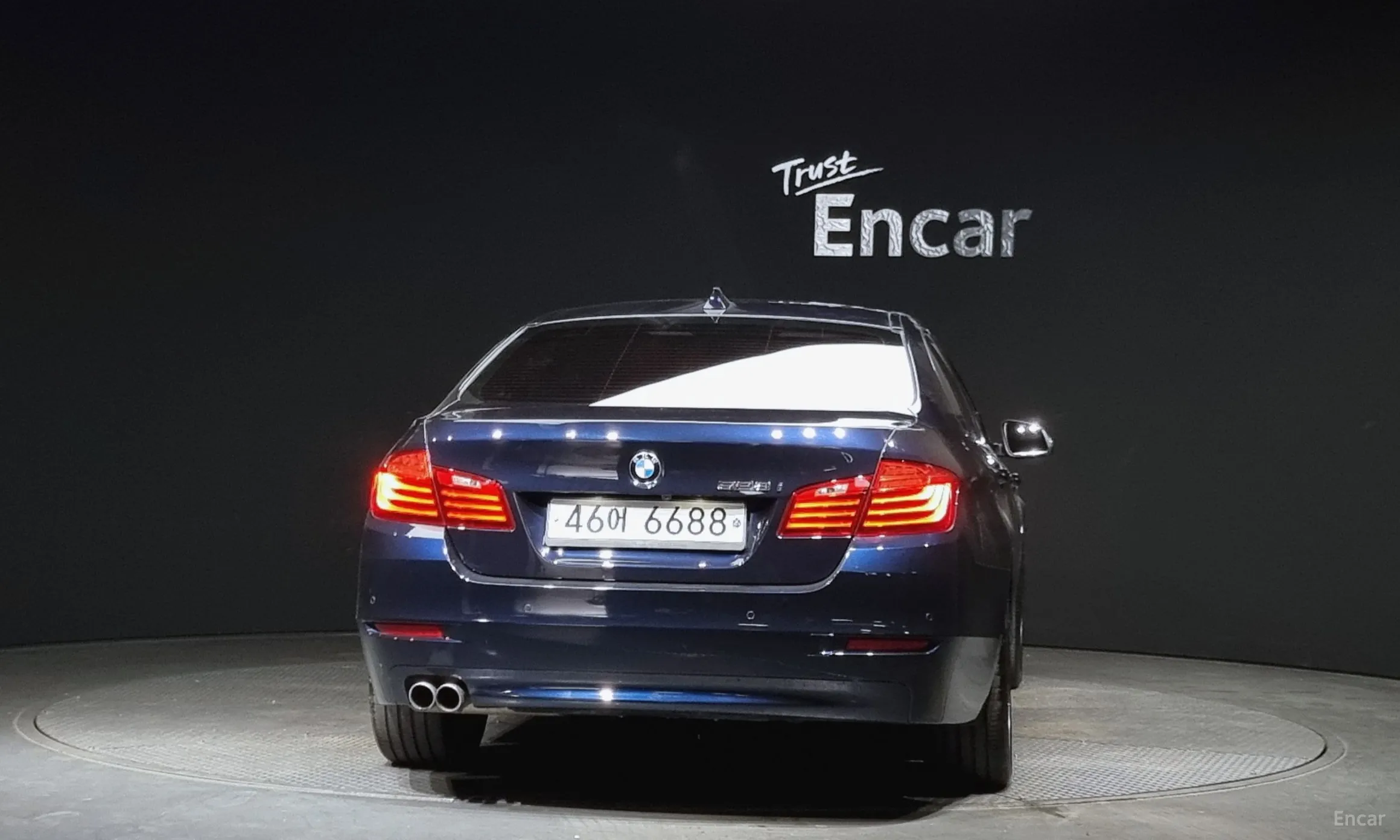 BMW 5 Series (F10) превью 3