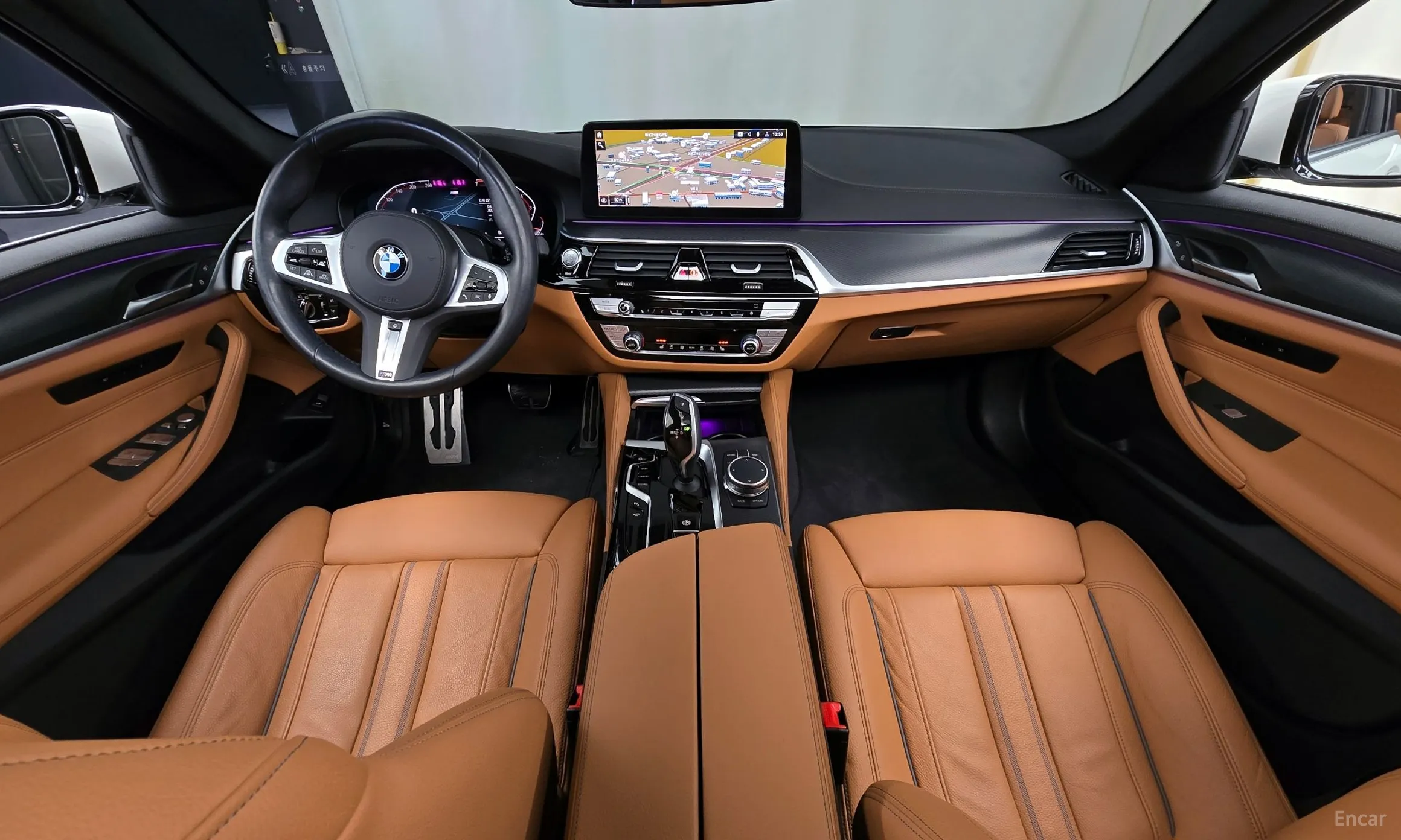 BMW 5 Series (G30) превью 4