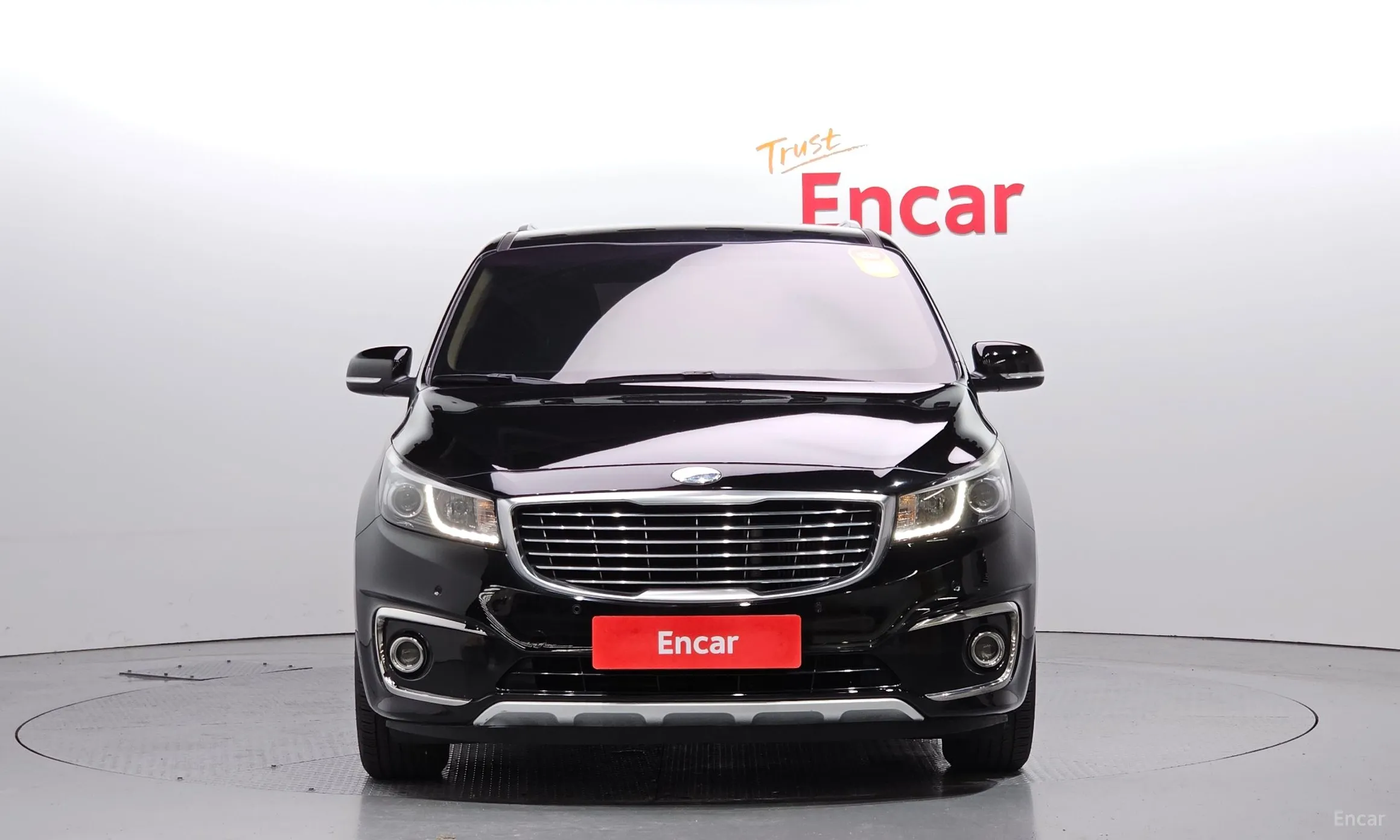 Kia Carnival превью 2