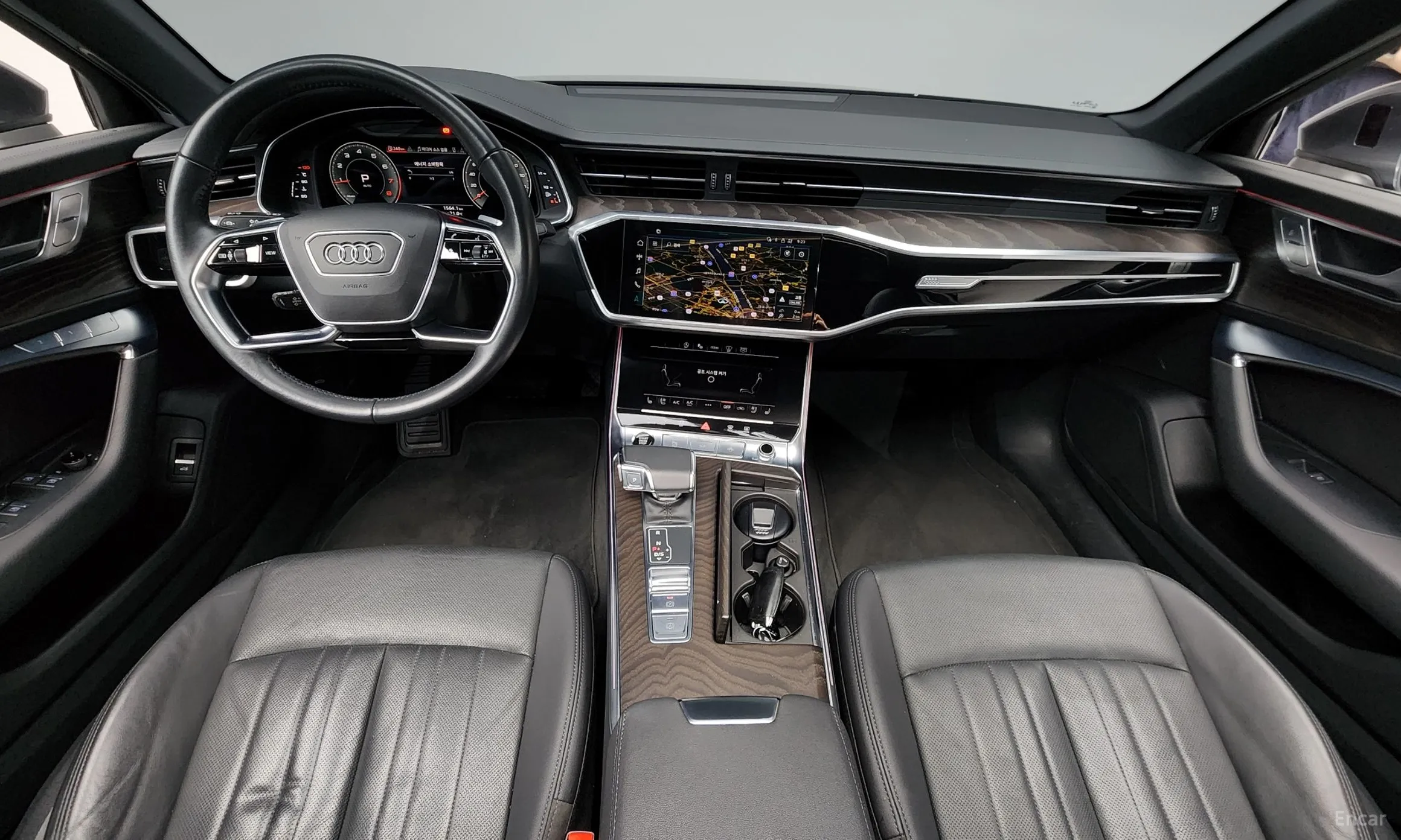 Audi A6 (C8) превью 4