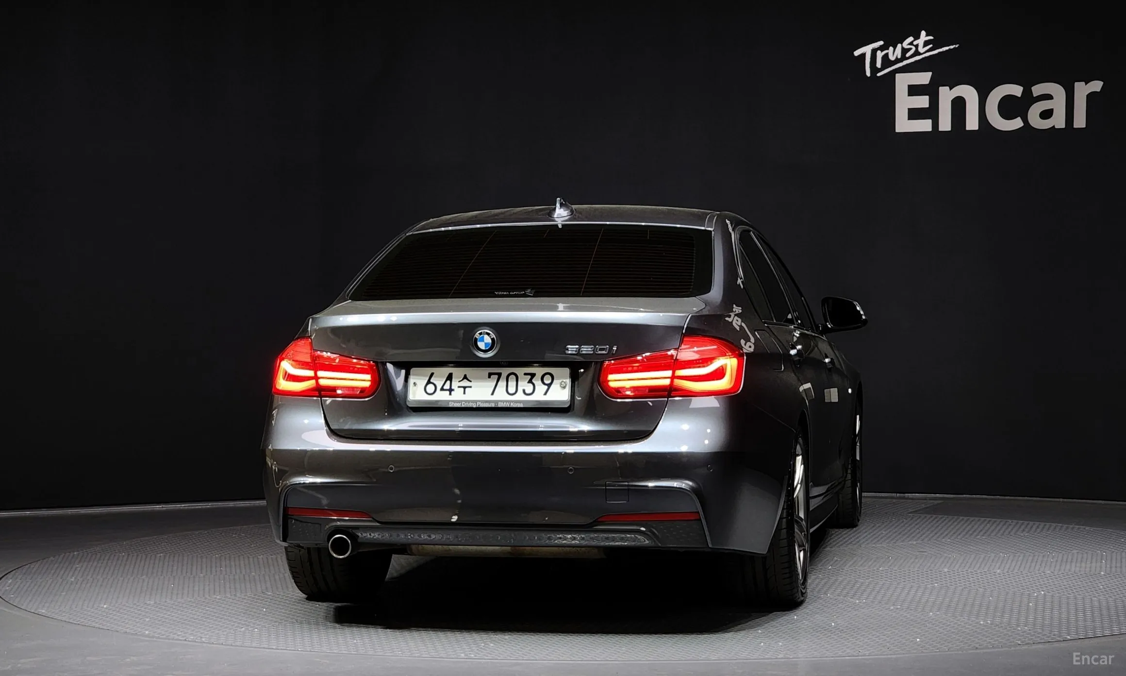 BMW 3 Series (F30) превью 3