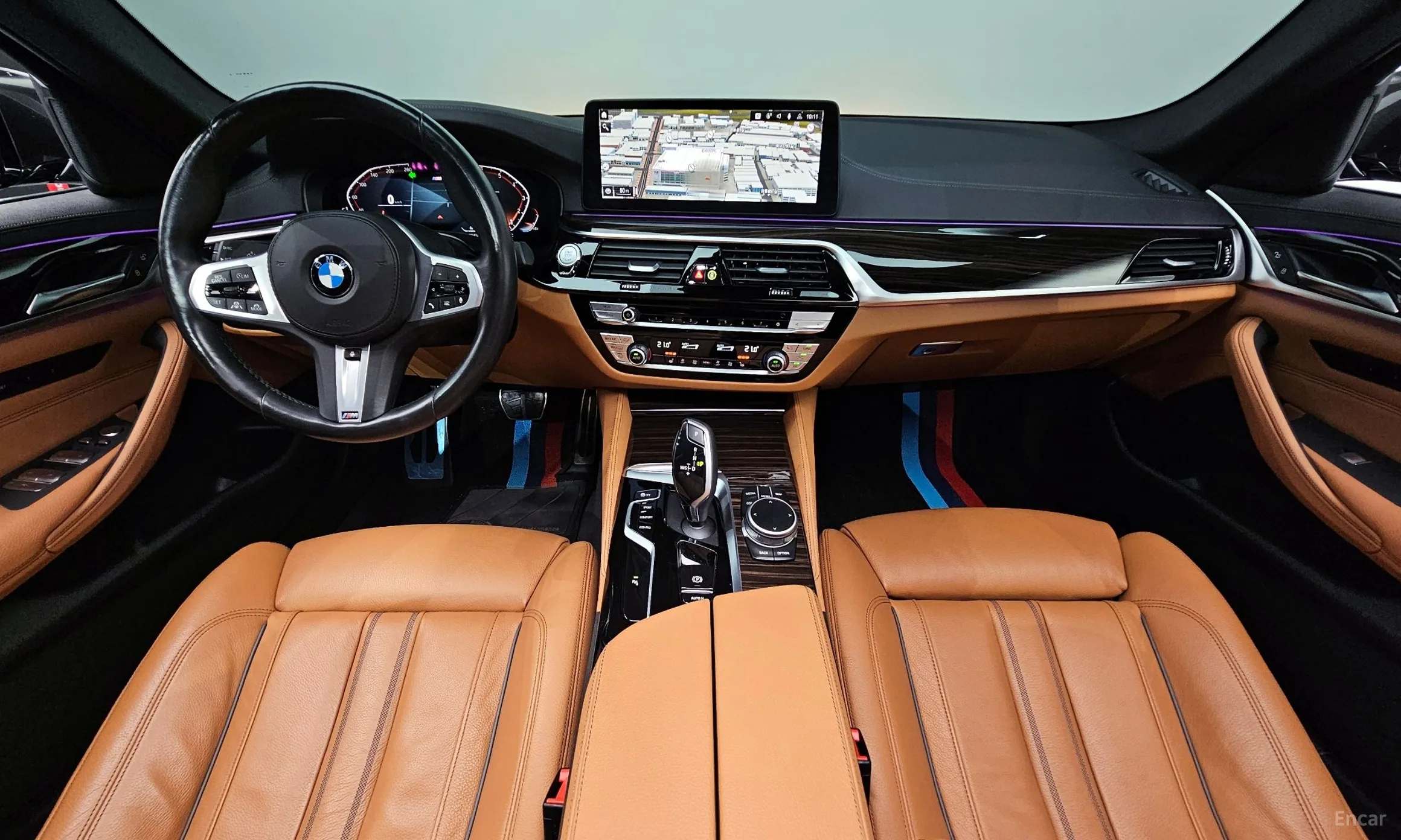 BMW 5 Series (G30) превью 4