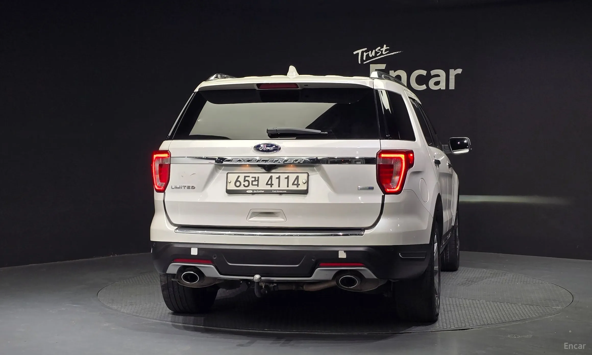 Ford Explorer превью 4
