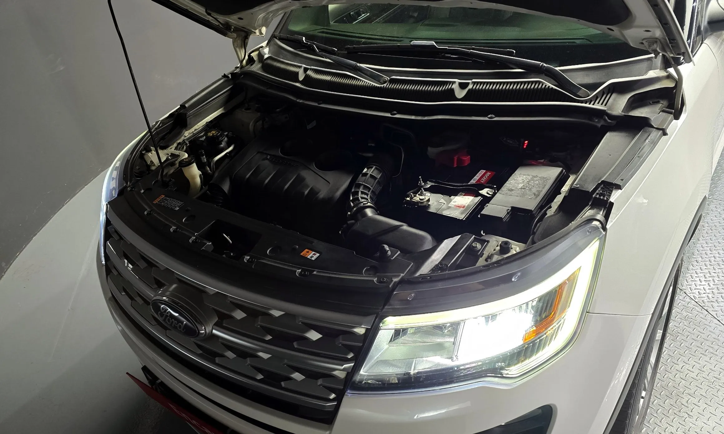 Ford Explorer превью 6