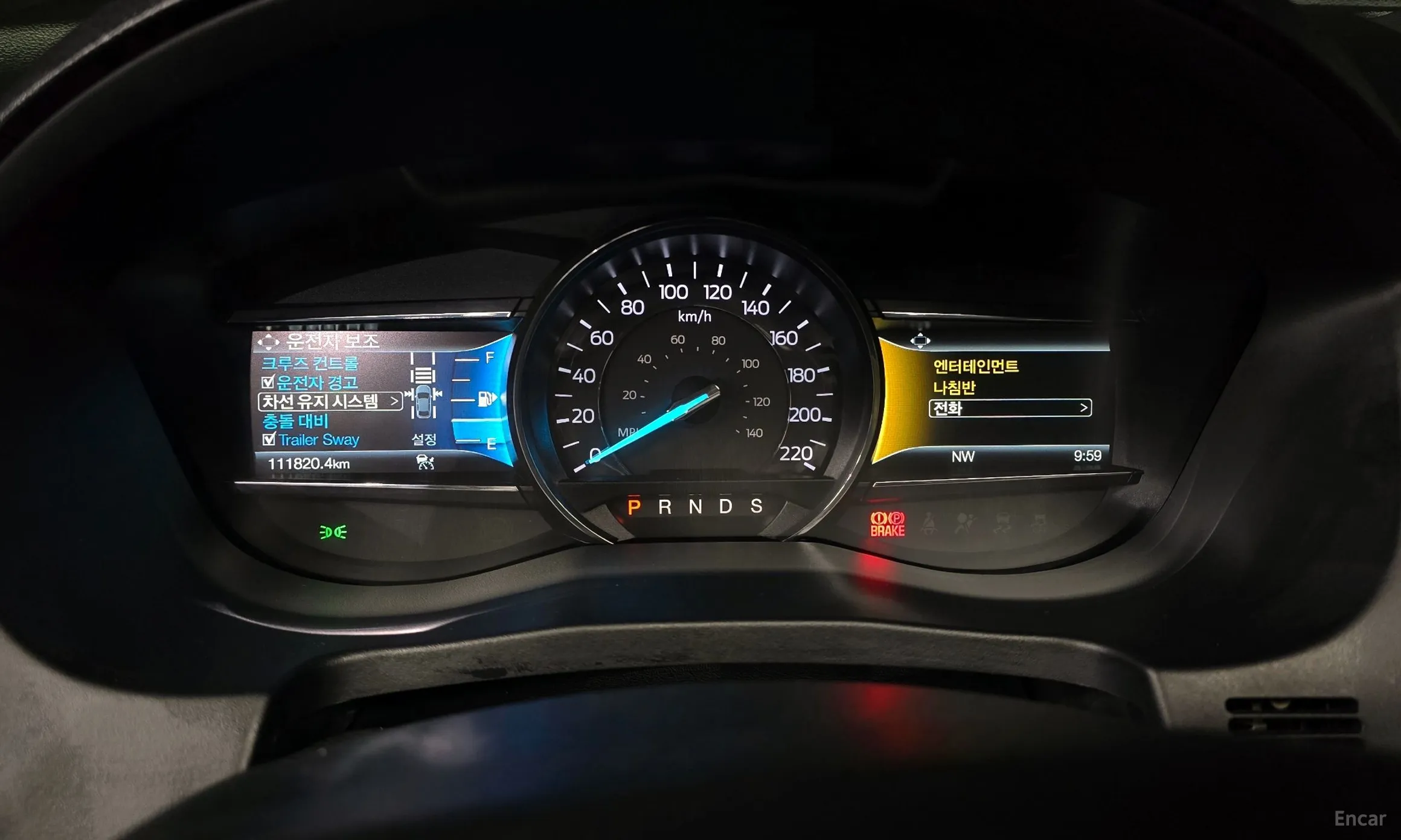 Ford Explorer превью 8