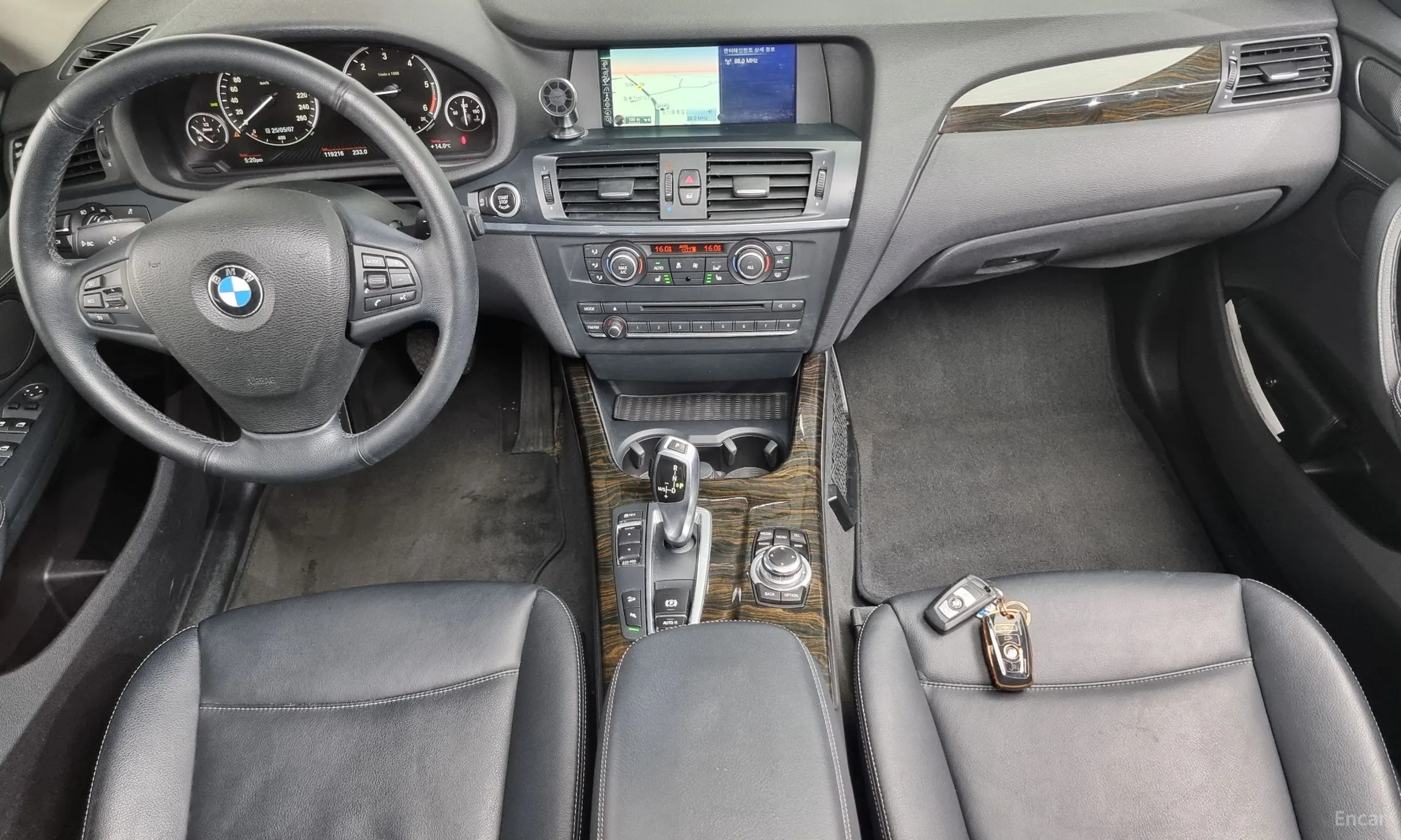 BMW X3 (F25) превью 4