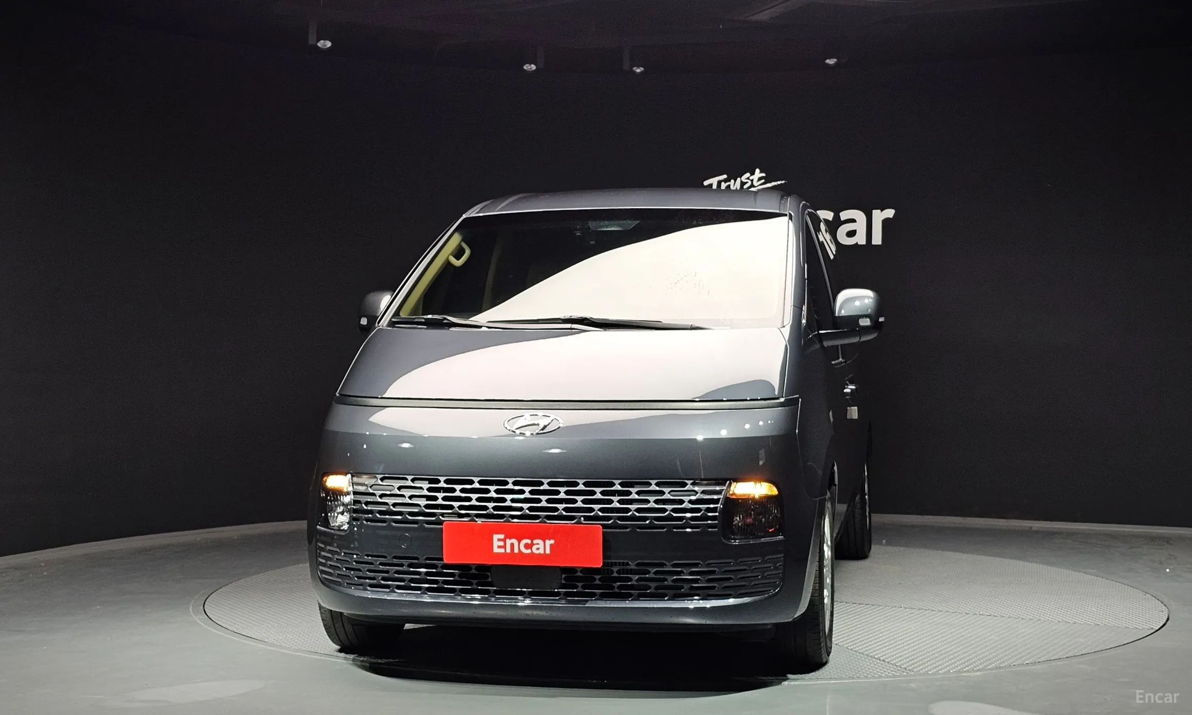 Hyundai Staria превью 2