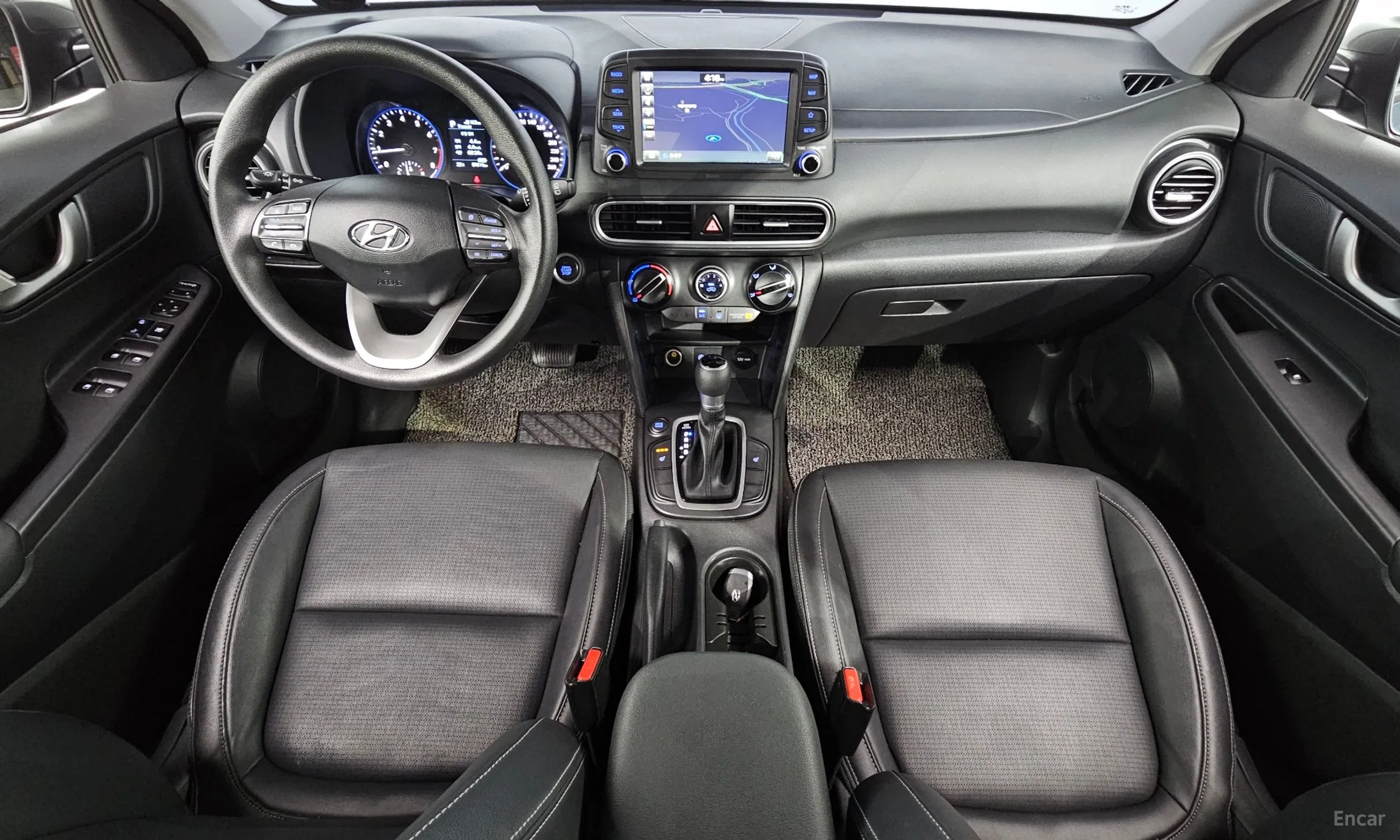 Hyundai Kona превью 4