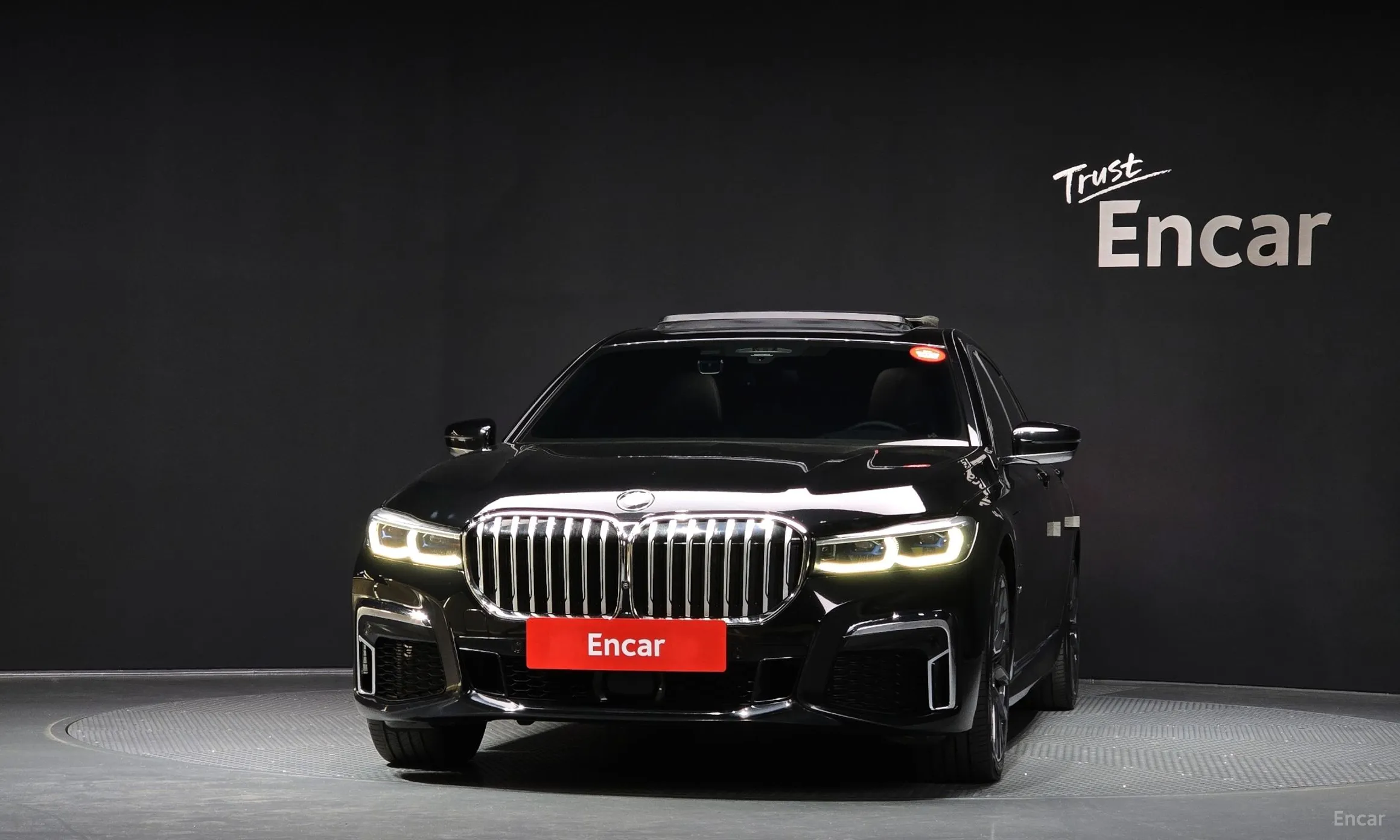 BMW 7 Series (G11)