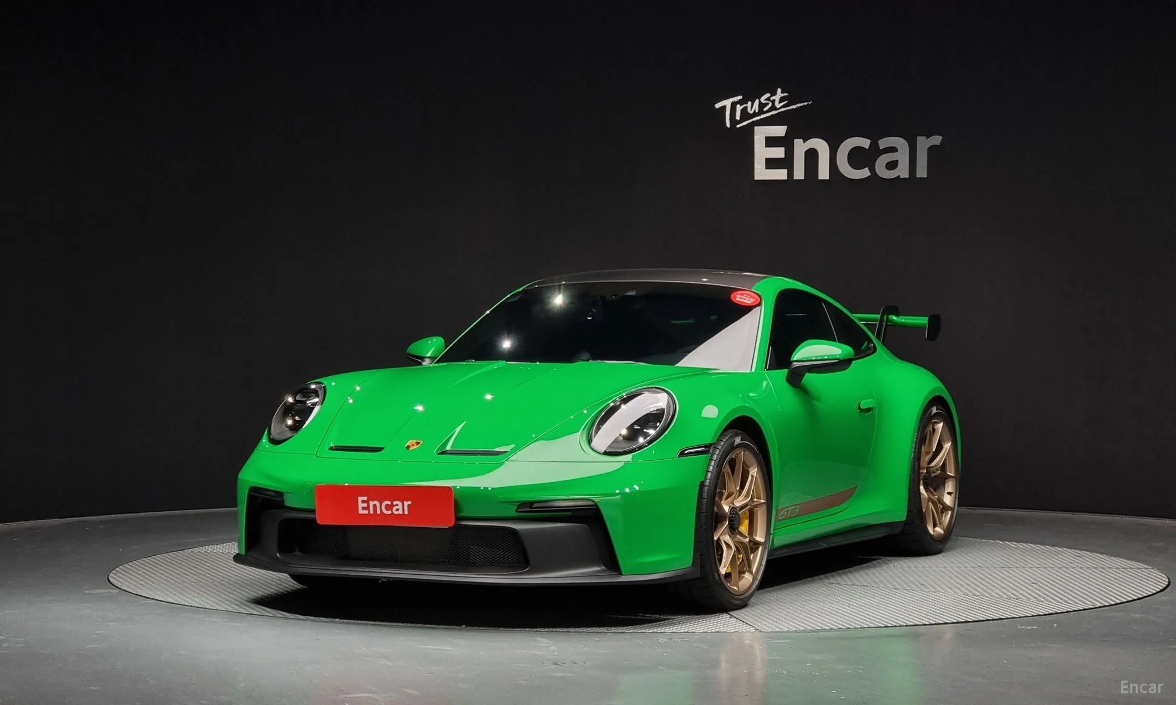 911 (992)
