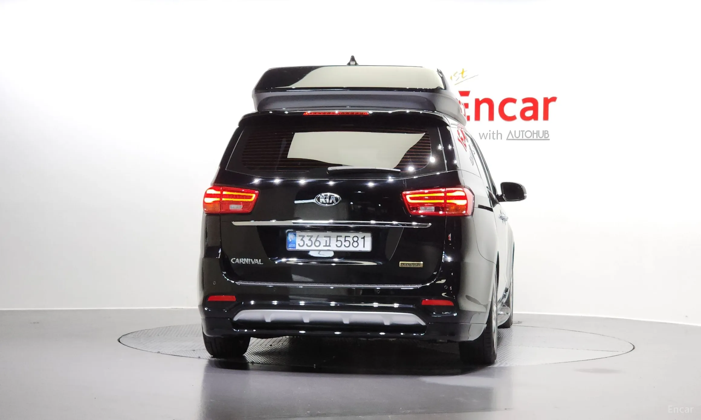 Kia Carnival превью 3