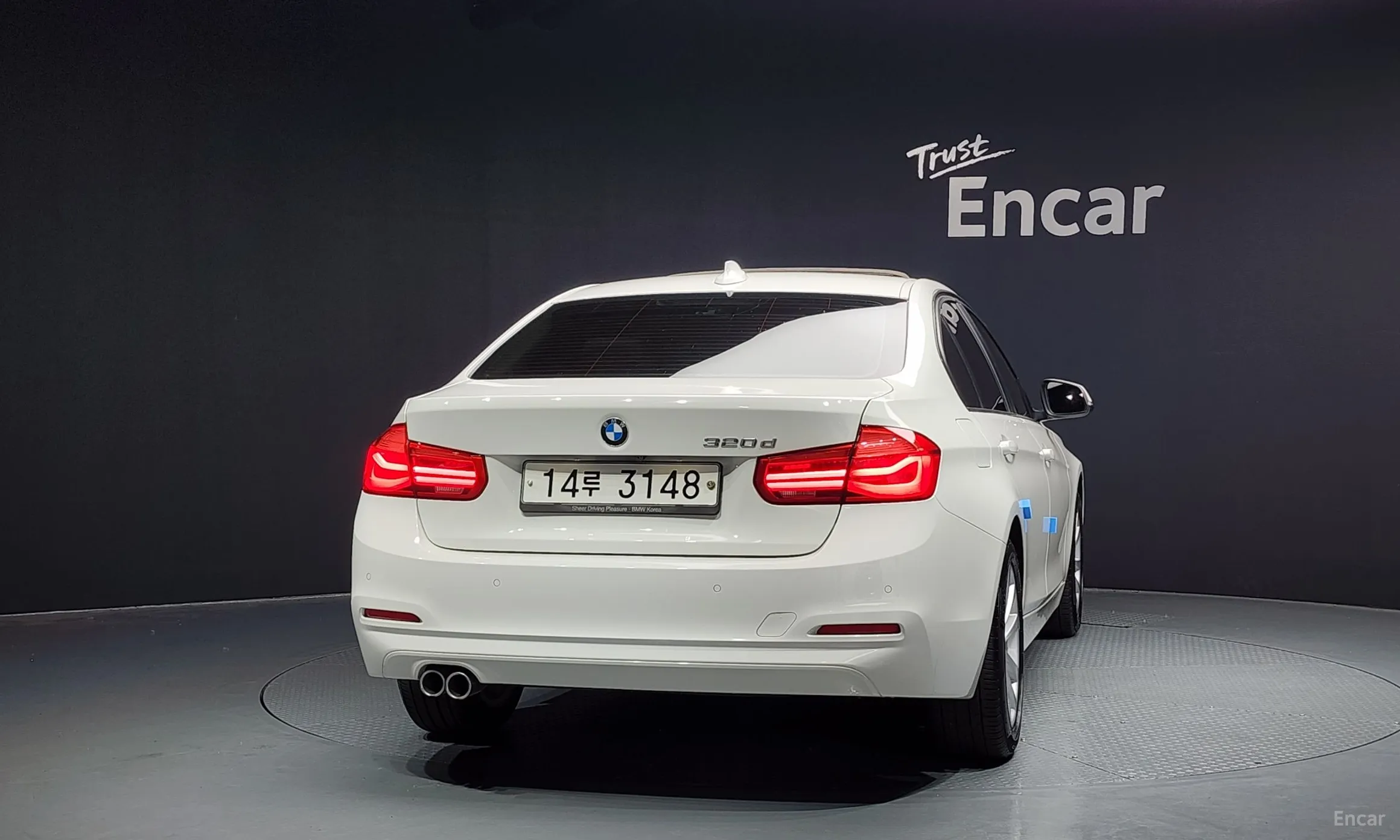 BMW 3 Series (F30) превью 3