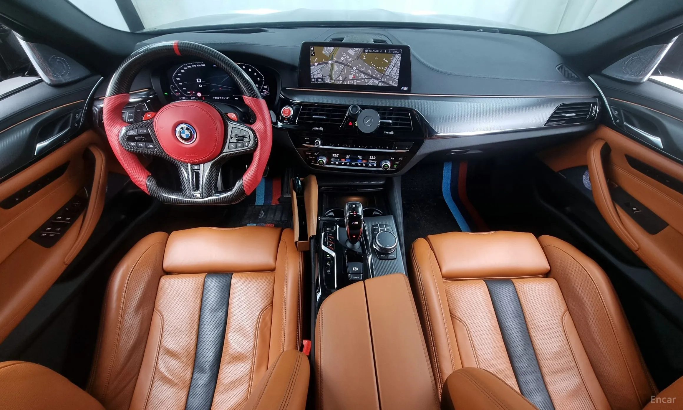 BMW M5 (F90) превью 4