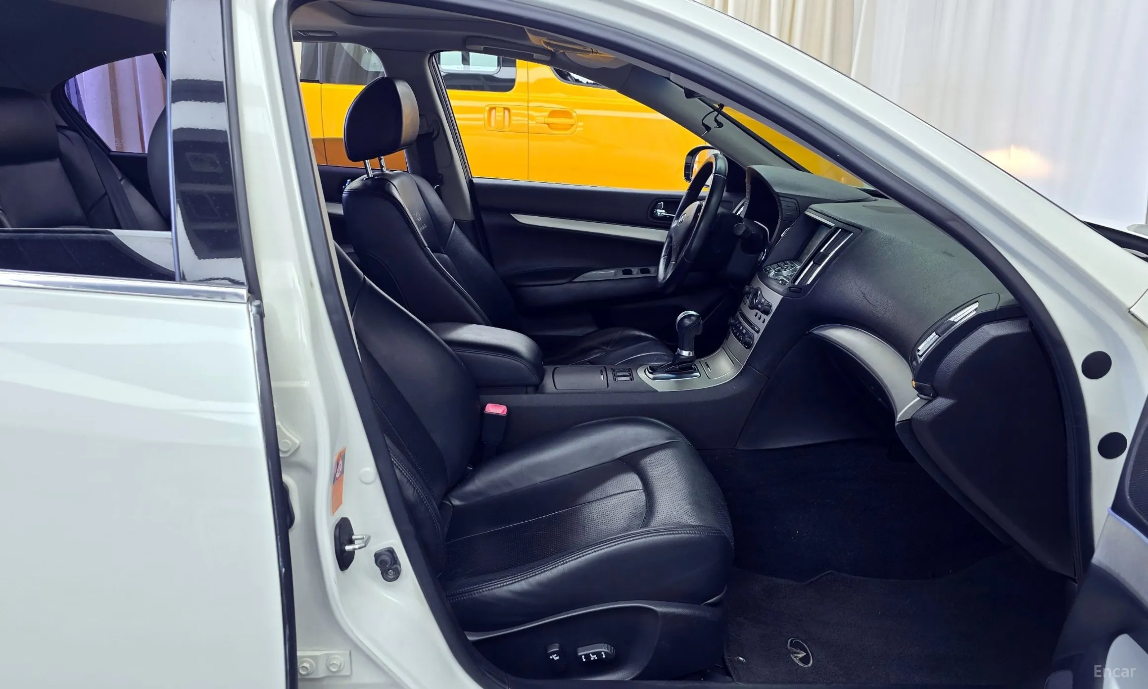 Infiniti G35 превью 11