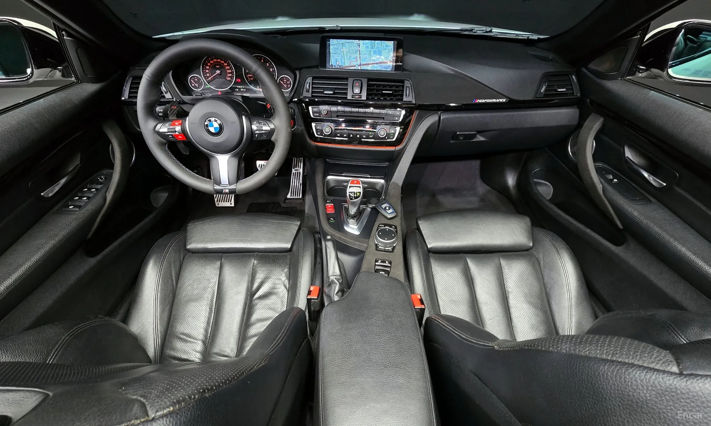 BMW Series 4 (F32) превью 4