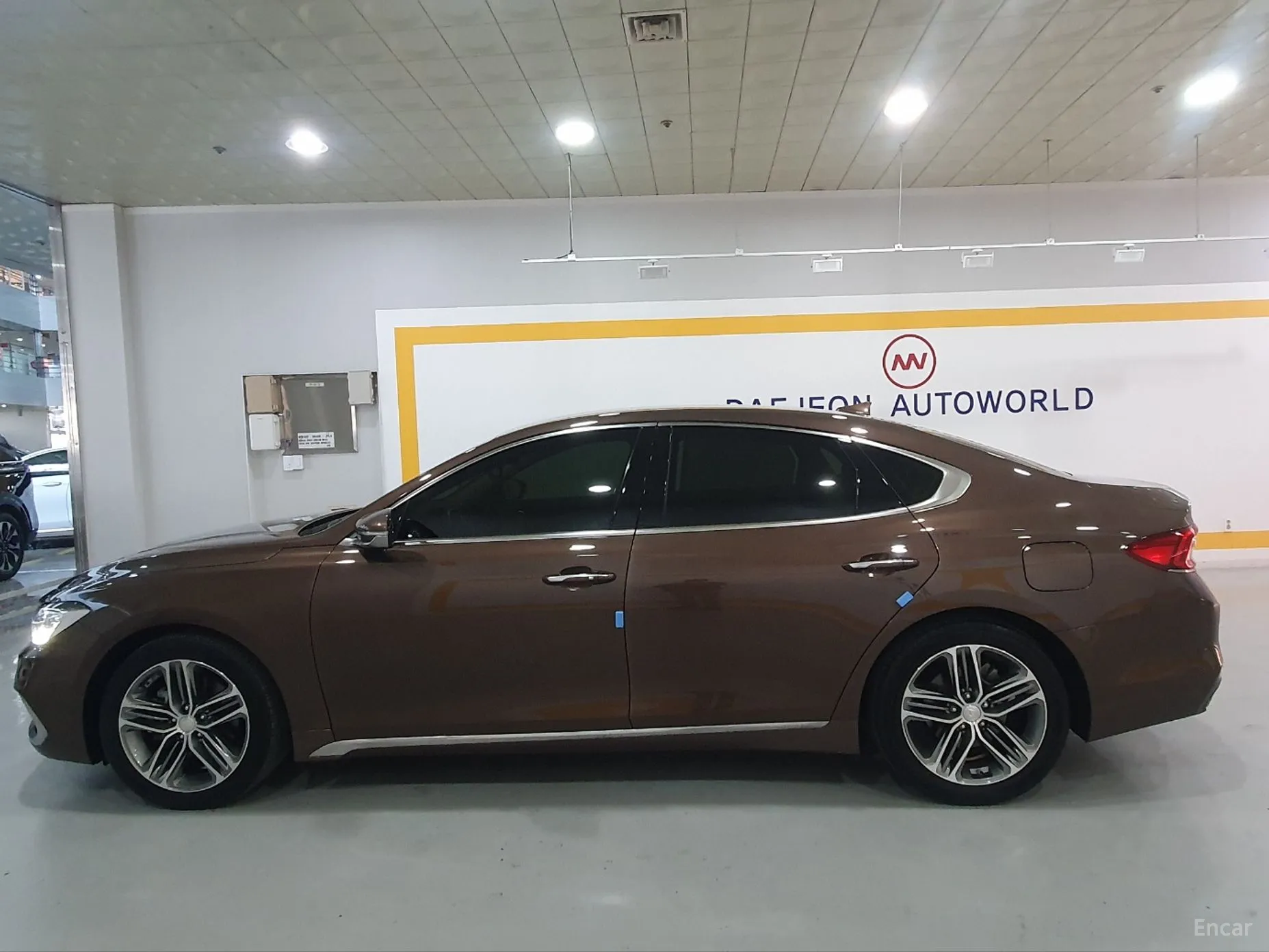 Hyundai Grandeur IG превью 4