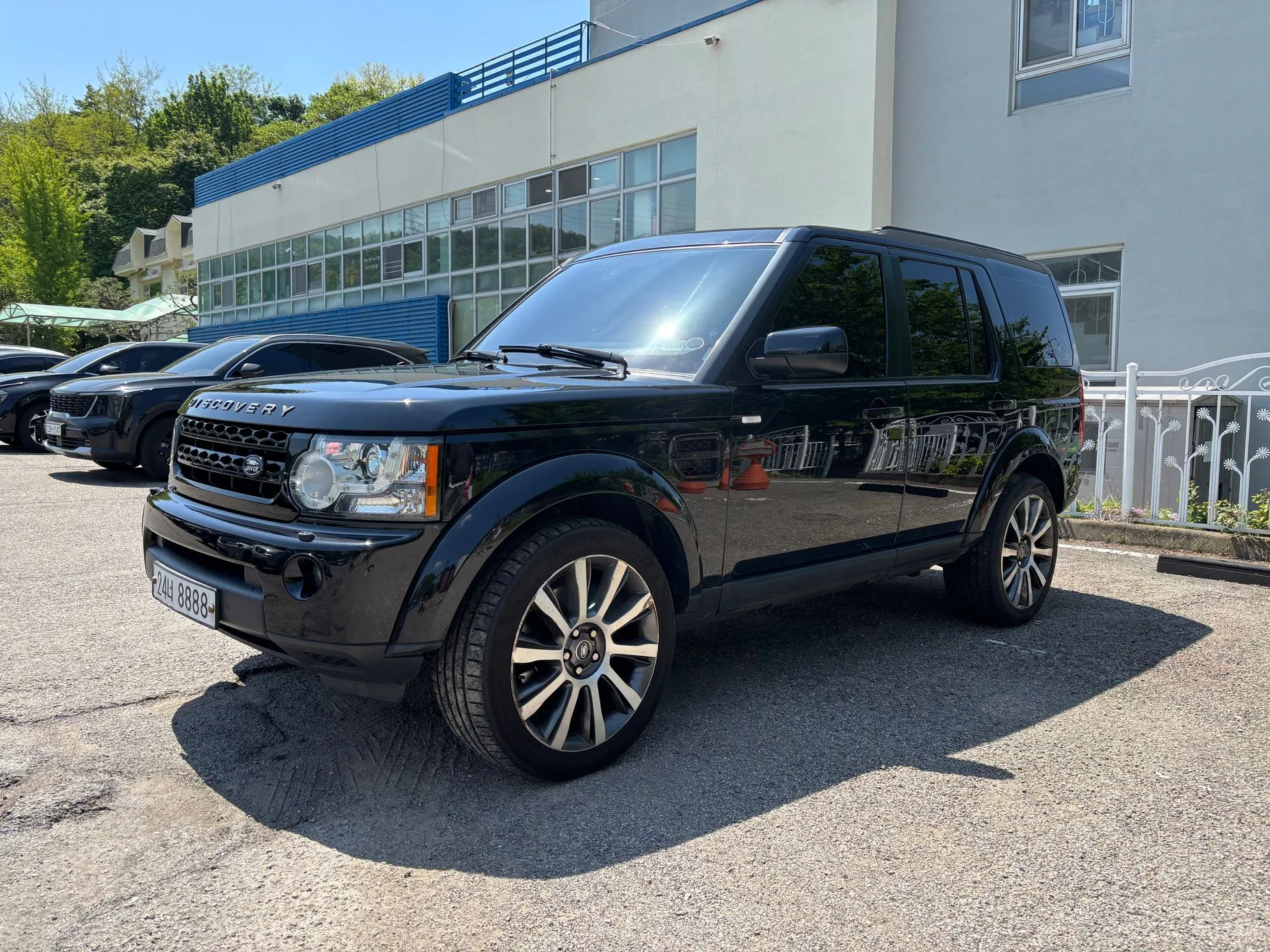 Land Rover Discovery 4 превью 2