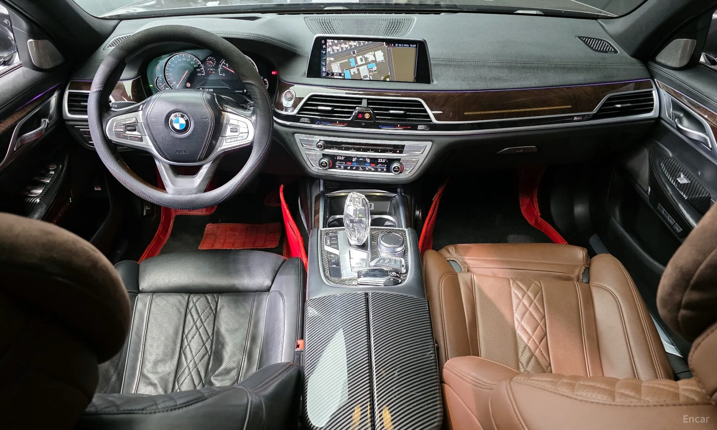 BMW 7 Series (G11) превью 4