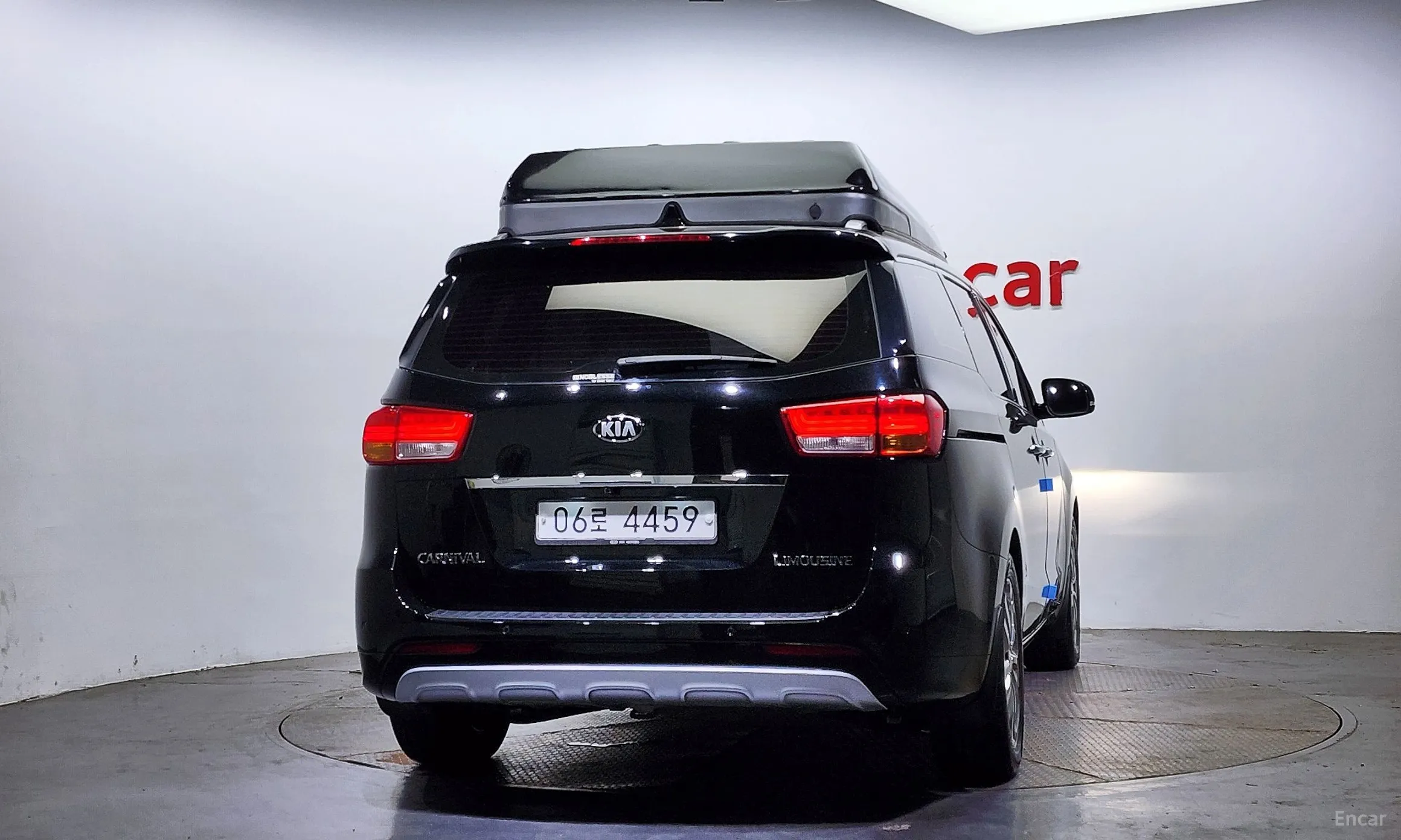 Kia Carnival превью 3