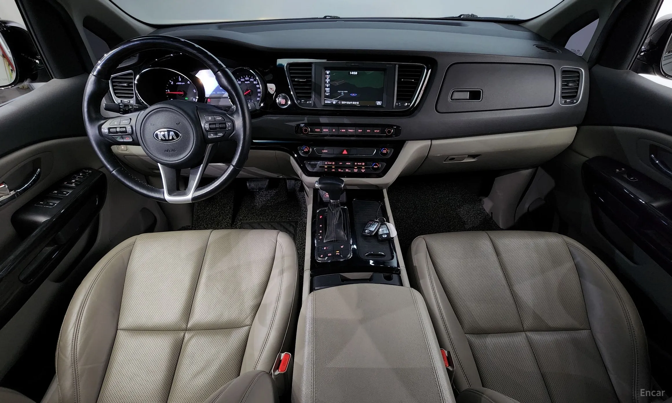 Kia Carnival превью 4