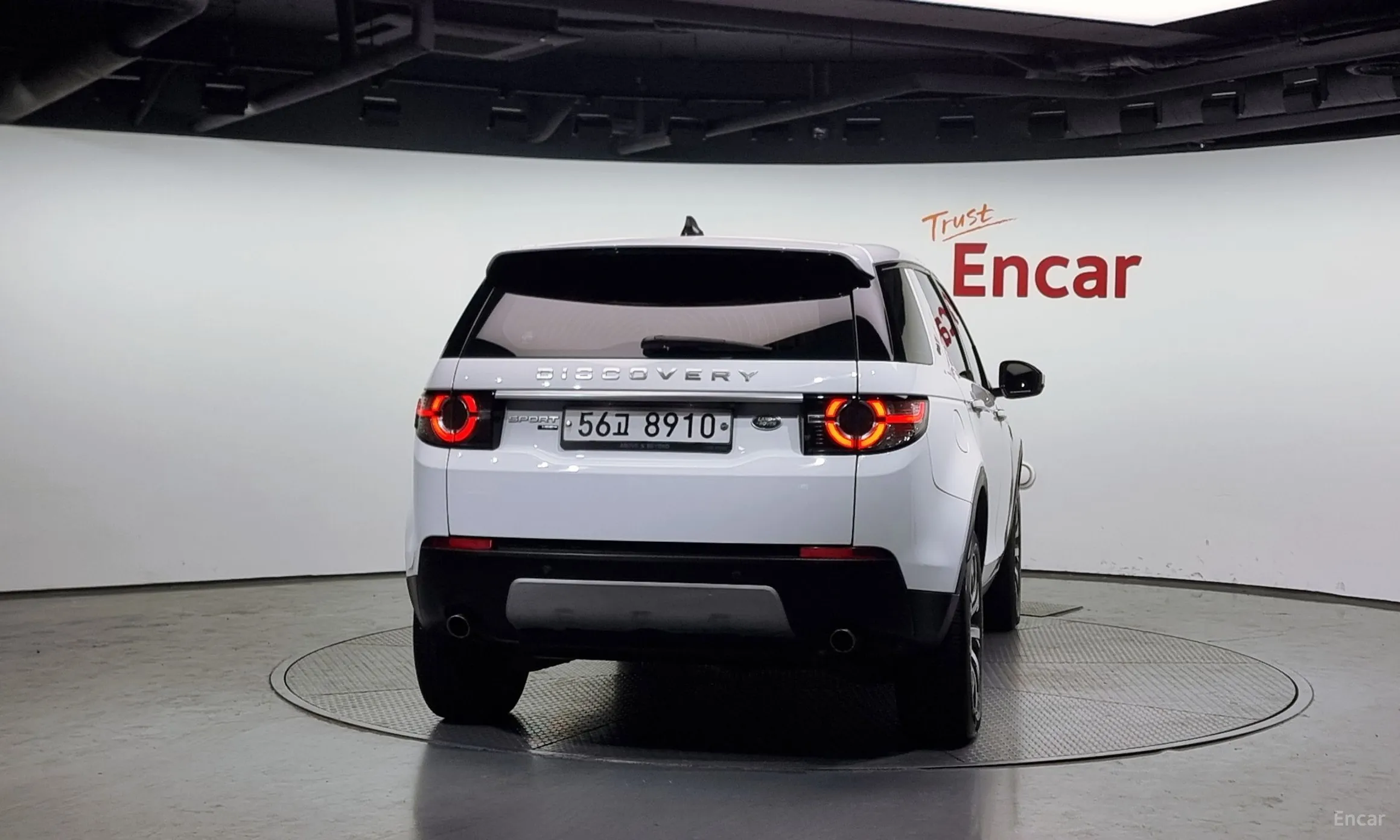 Land Rover Discovery Sports превью 3