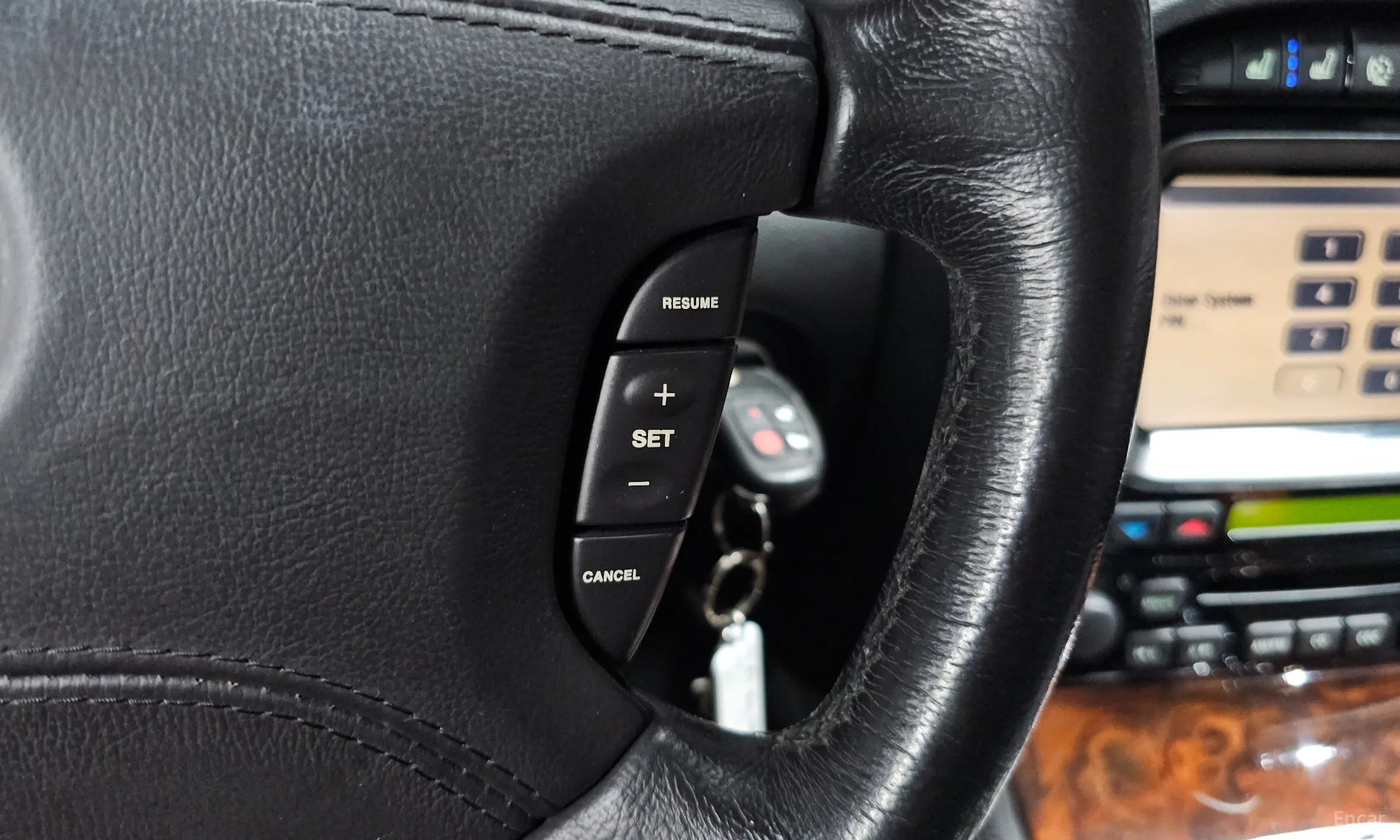Jaguar New XJ превью 19