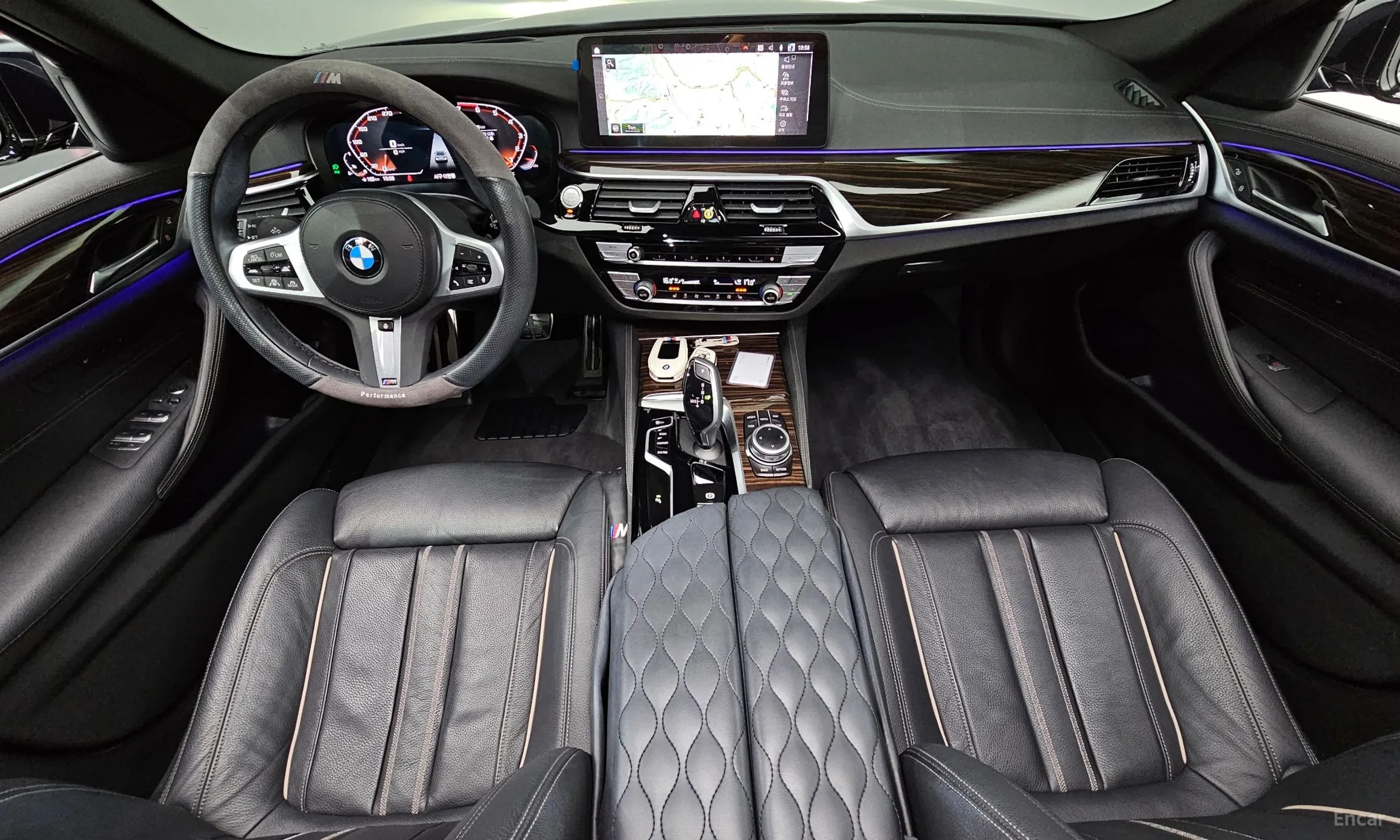 BMW 5 Series (G30) превью 4