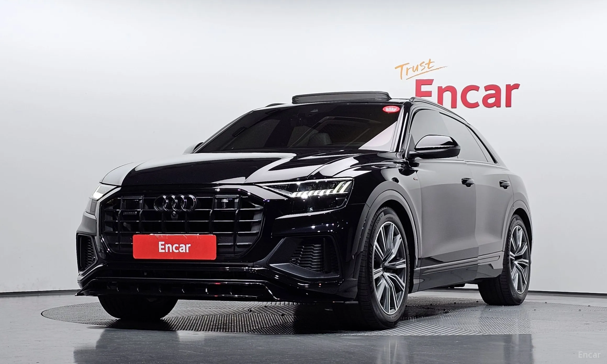 Audi Q8 (4M)