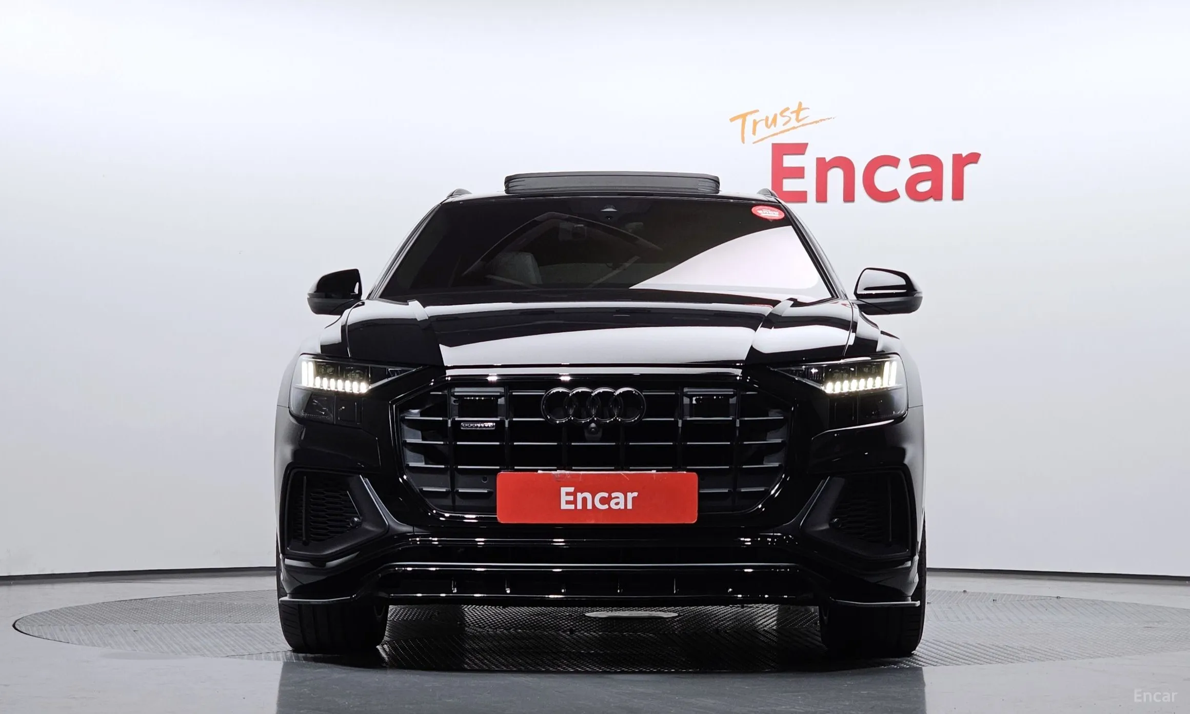 Audi Q8 (4M)