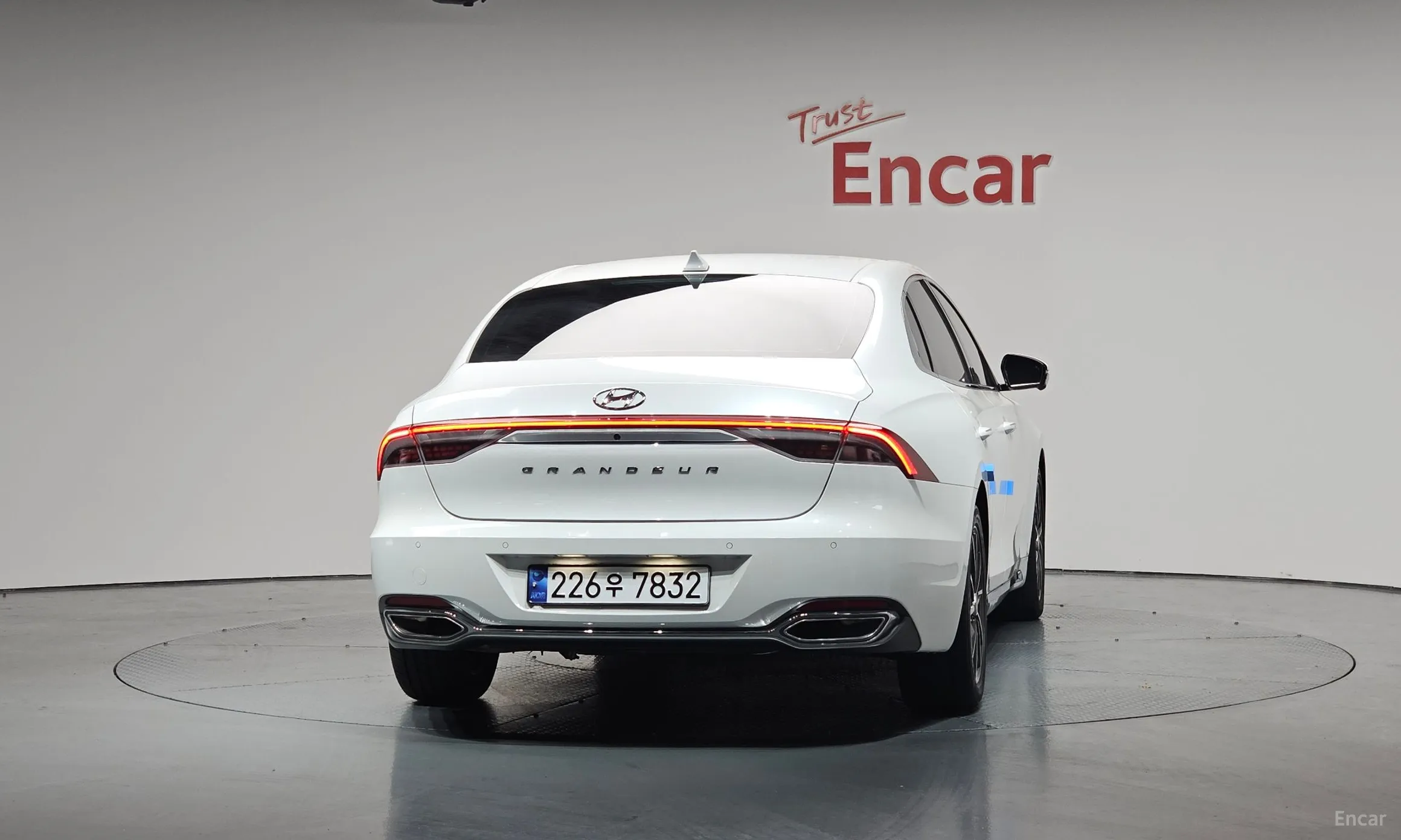 Hyundai Grandeur IG превью 3