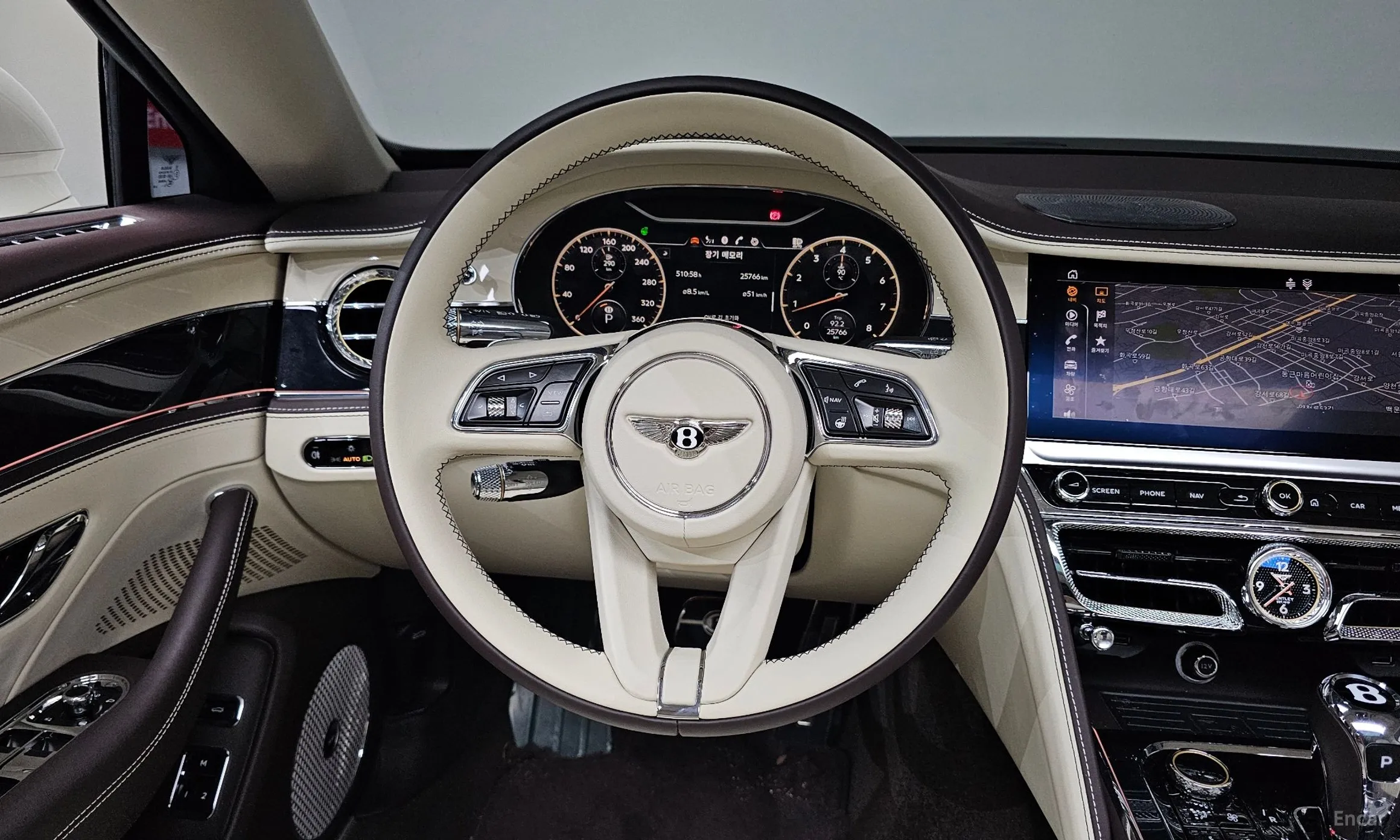Bentley Flying Spur 3rd Generation превью 13