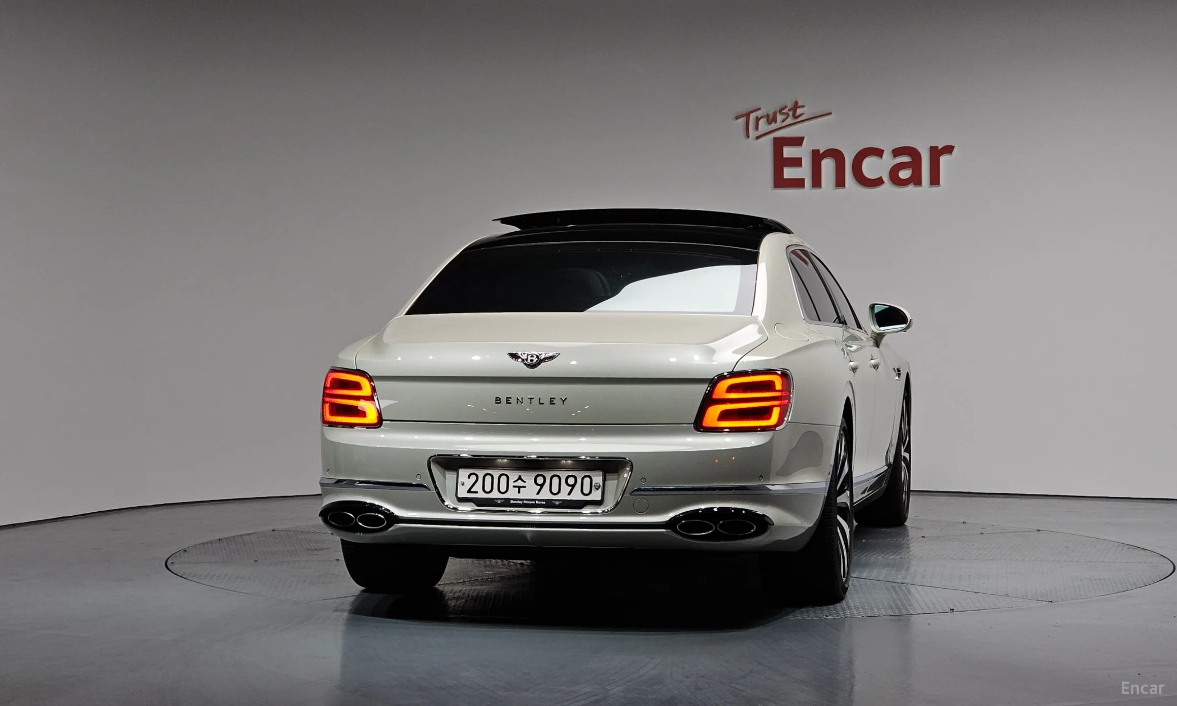 Bentley Flying Spur 3rd Generation превью 4