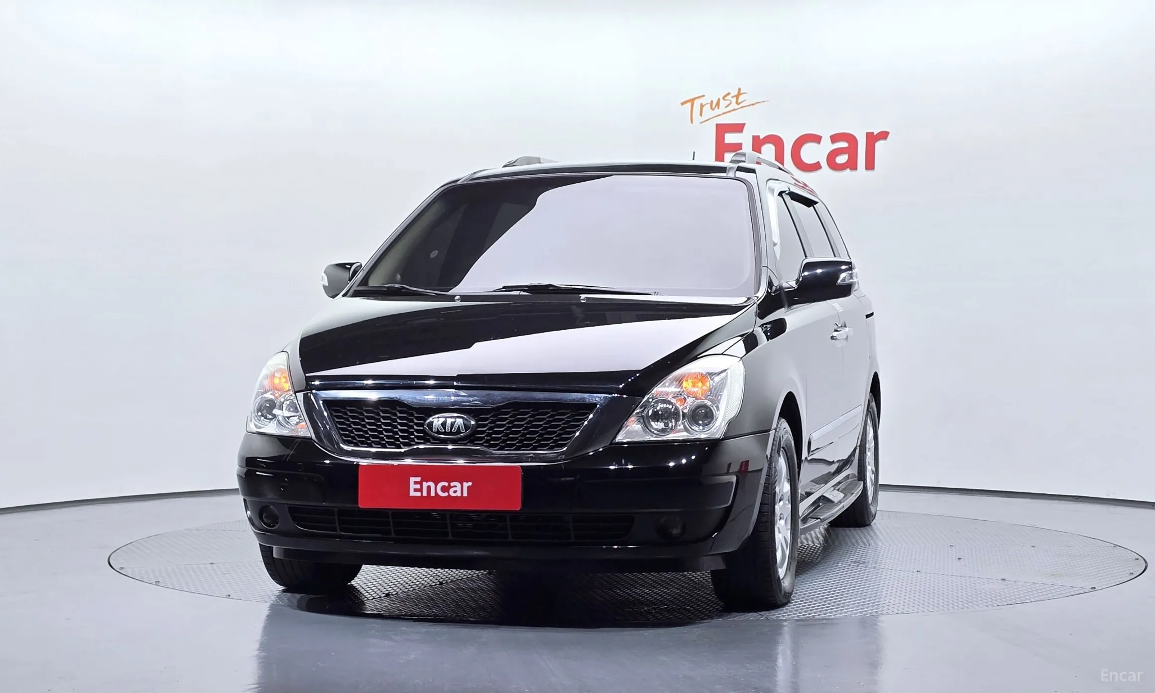 Kia Carnival R превью 2