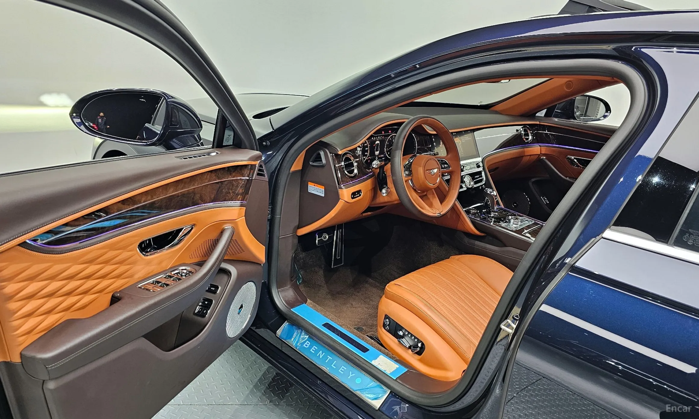 Bentley Flying Spur 3rd Generation превью 10
