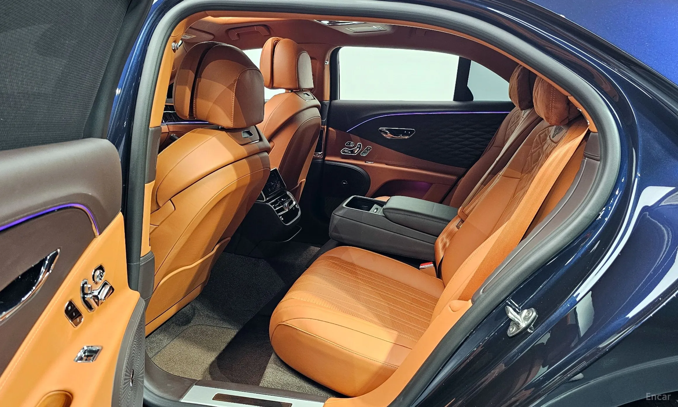 Bentley Flying Spur 3rd Generation превью 11