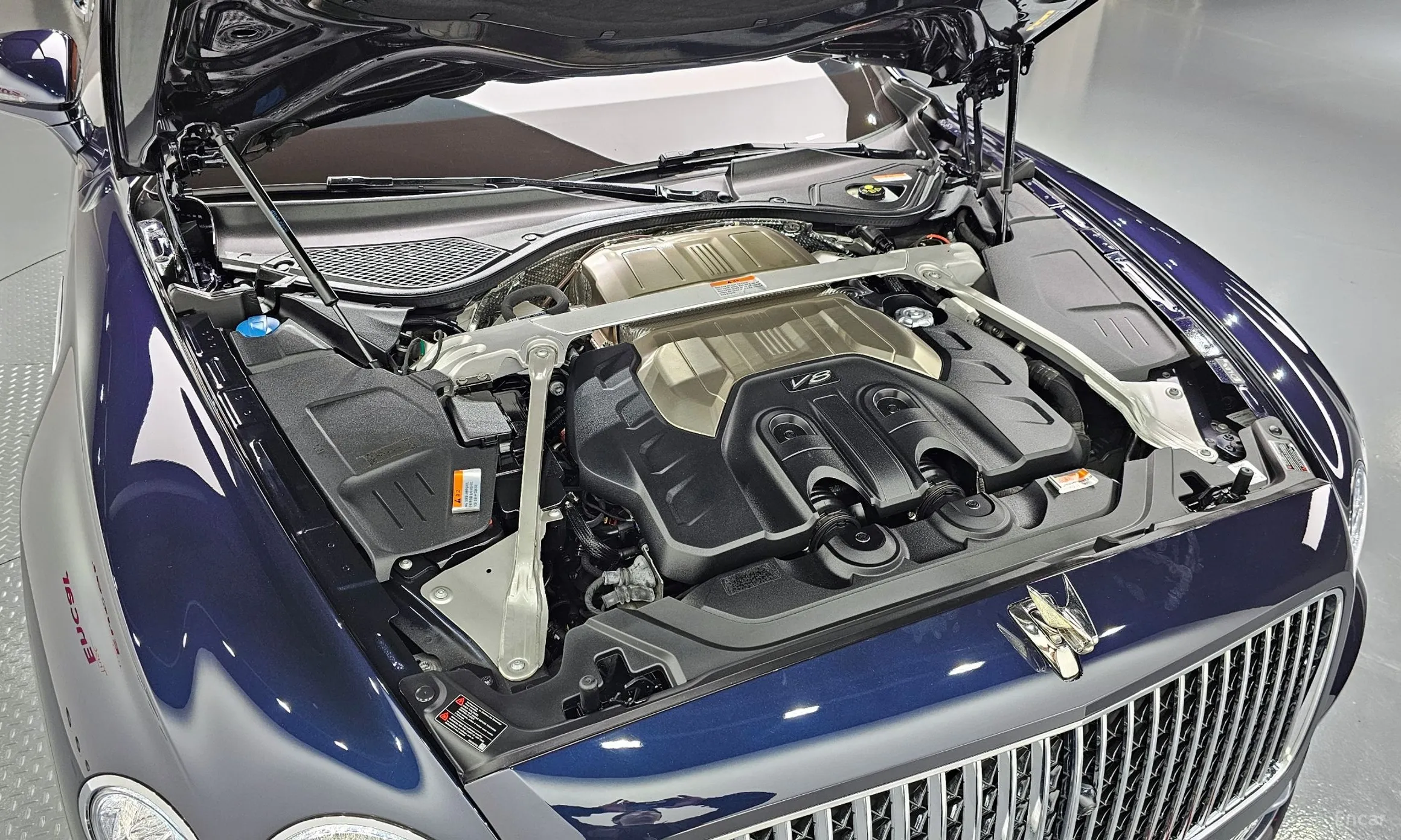 Bentley Flying Spur 3rd Generation превью 6